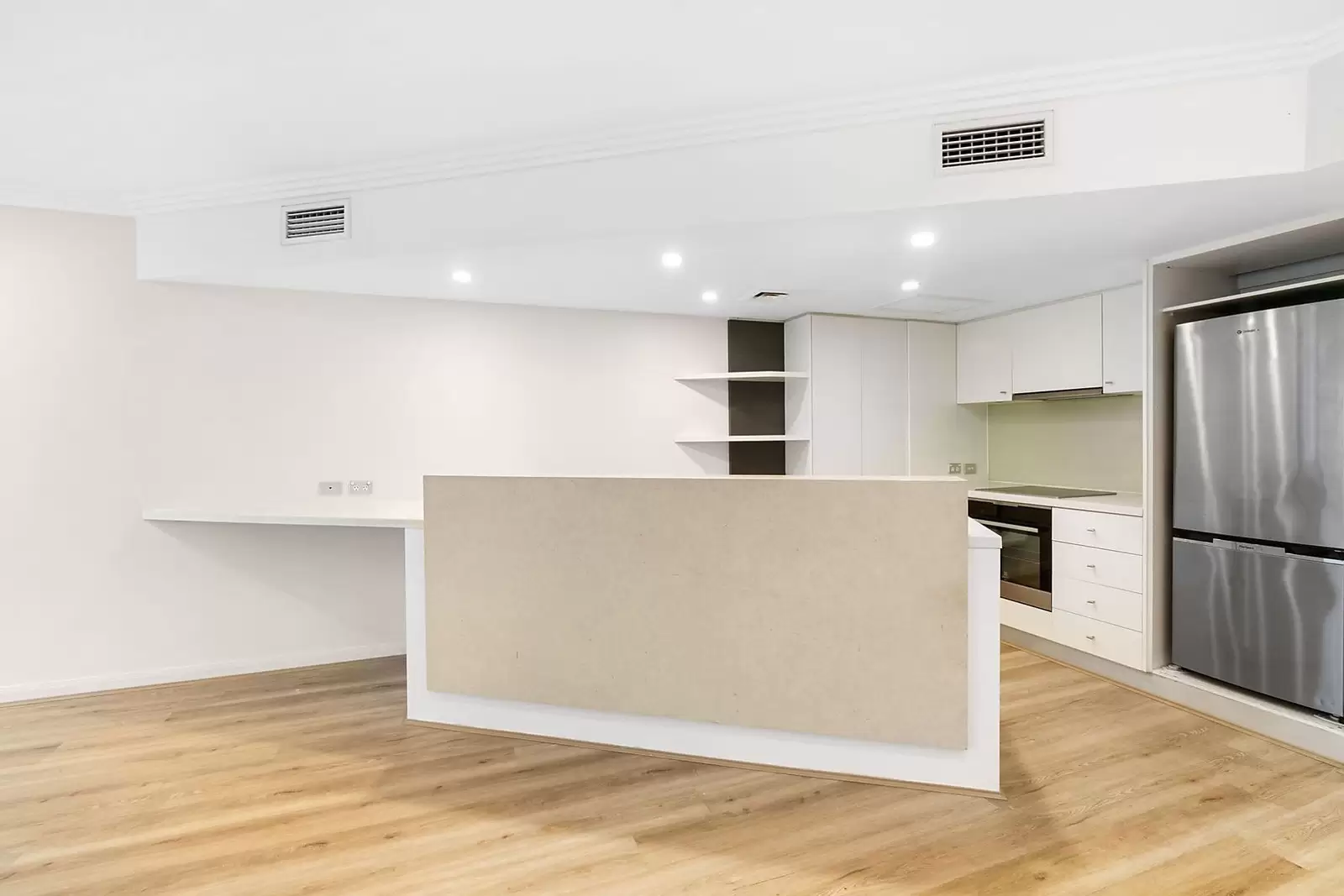 5/155-159 Dolphin Street, Coogee Sold by Sydney Sotheby's International Realty - image 4