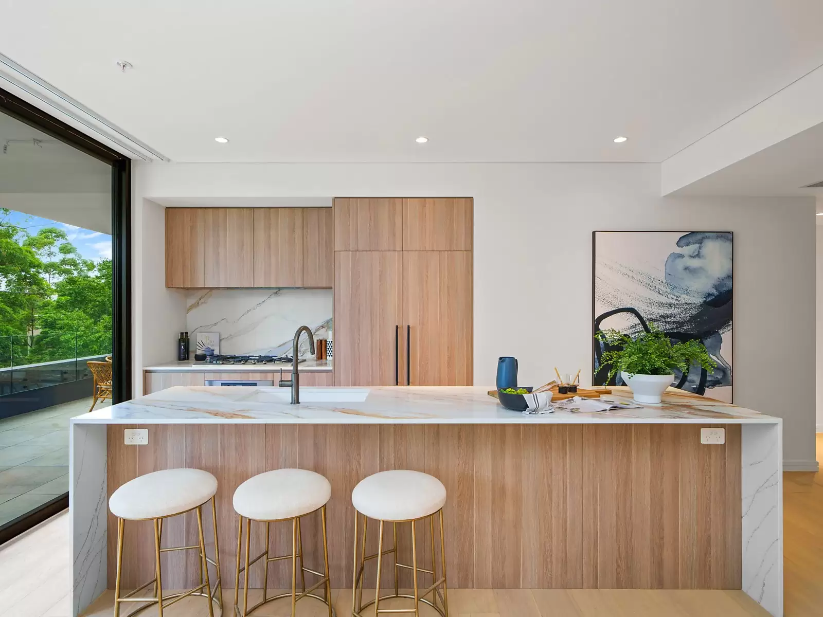 Penthouse/8 Marian Street, Killara Sold by Sydney Sotheby's International Realty - image 6