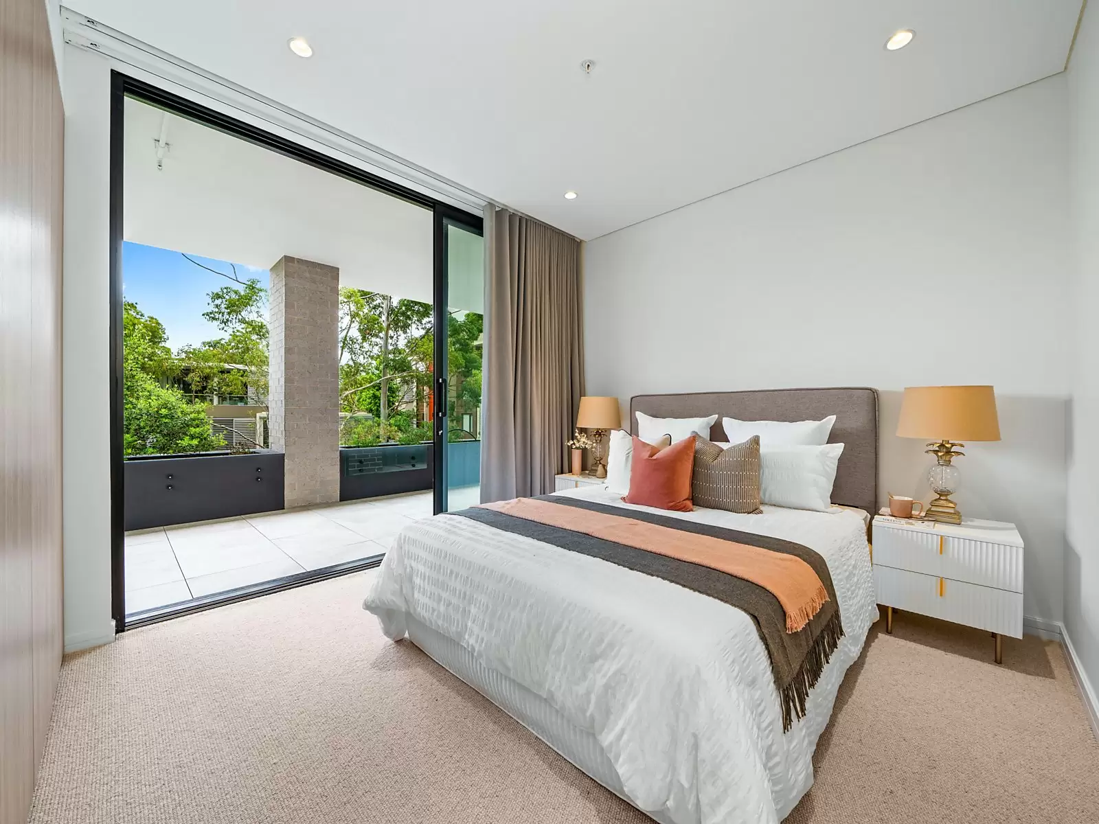Penthouse/8 Marian Street, Killara Sold by Sydney Sotheby's International Realty - image 10