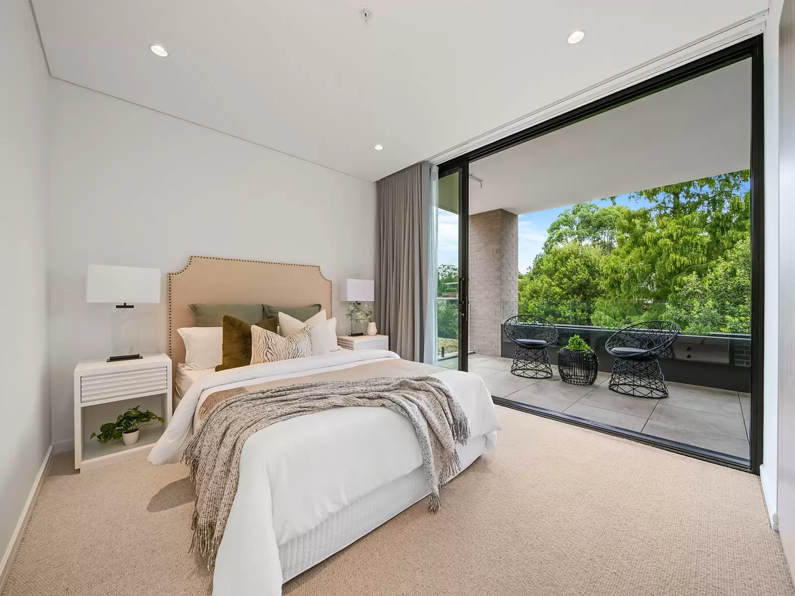Penthouse/8 Marian Street, Killara Sold by Sydney Sotheby's International Realty - image 9