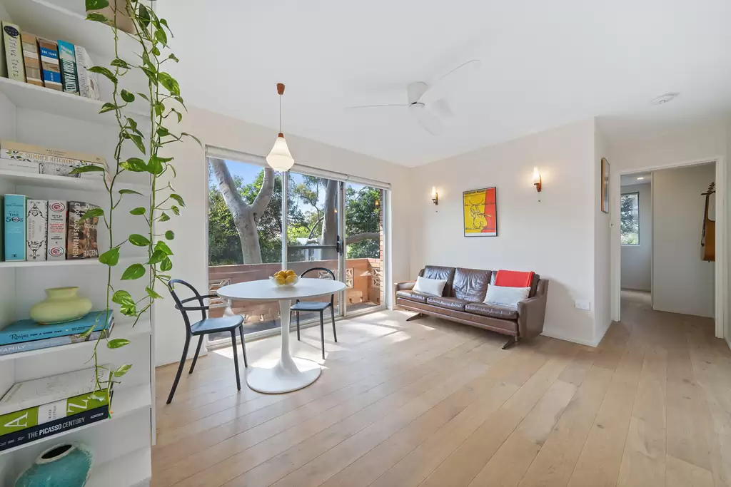 2/289 Stanmore Road, Petersham Sold by Sydney Sotheby's International Realty