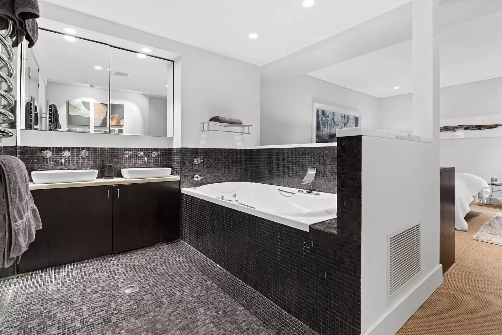 19/339-341 Edgecliff Road, Edgecliff Sold by Sydney Sotheby's International Realty - image 13