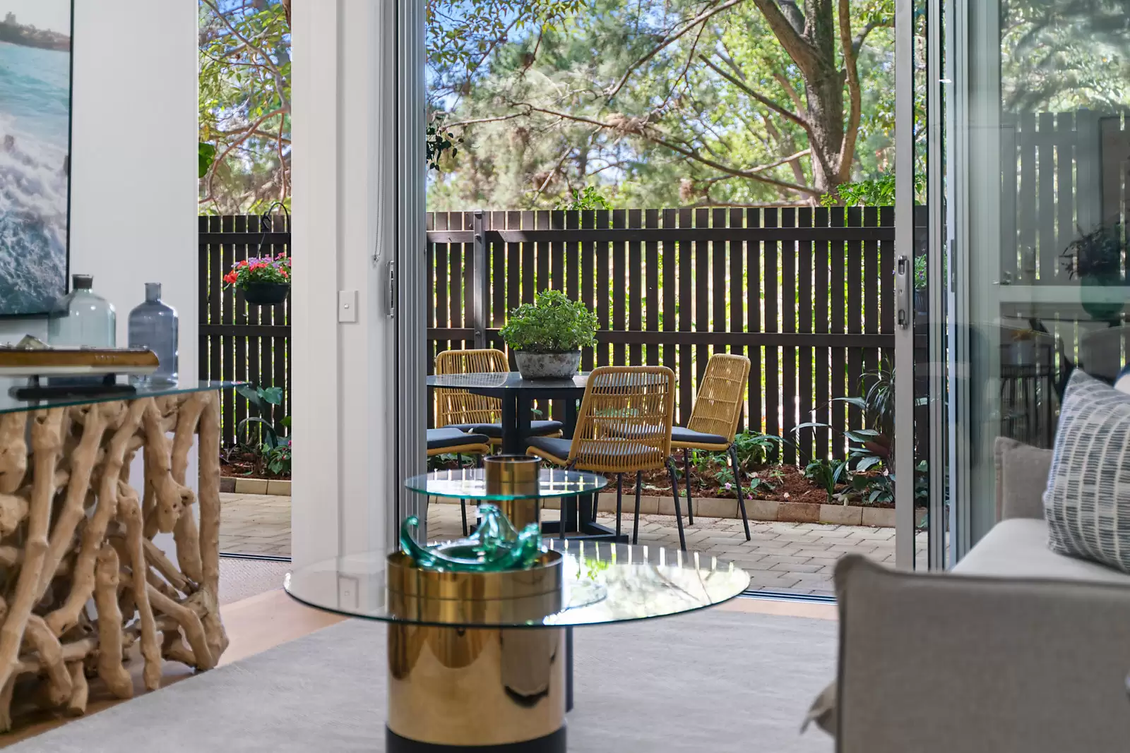 3/142-144 Francis Street, Bondi Beach Sold by Sydney Sotheby's International Realty - image 5