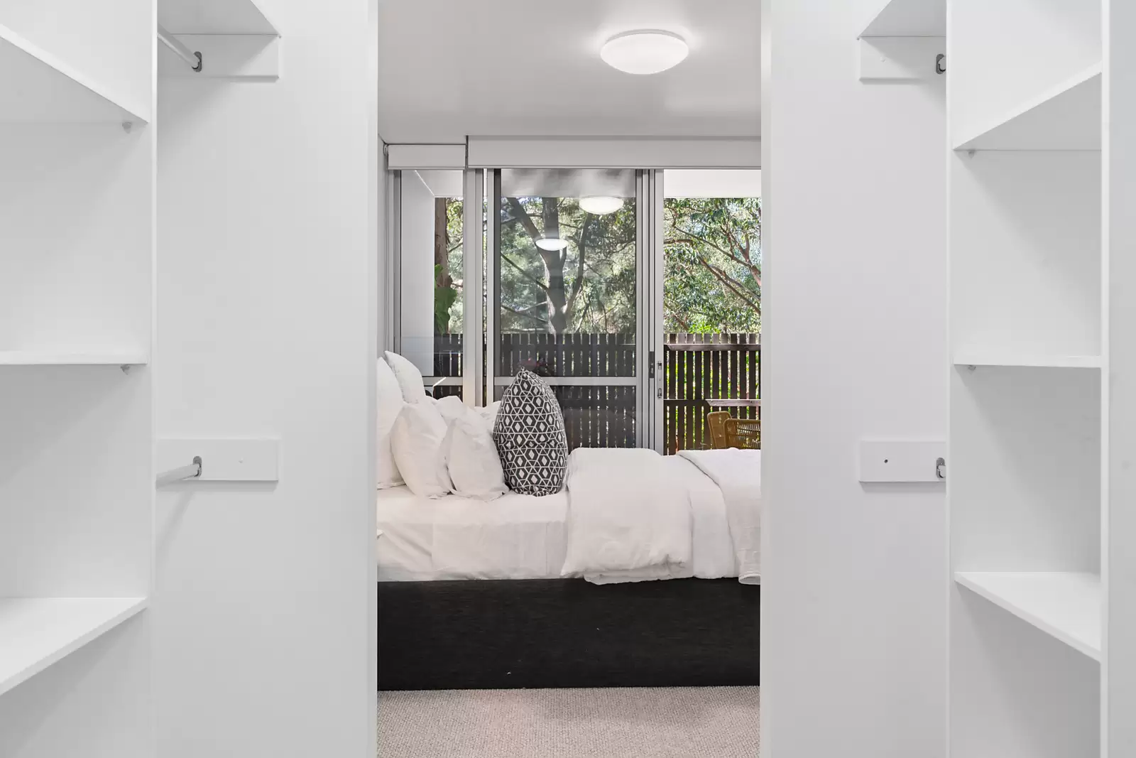 3/142-144 Francis Street, Bondi Beach Sold by Sydney Sotheby's International Realty - image 9