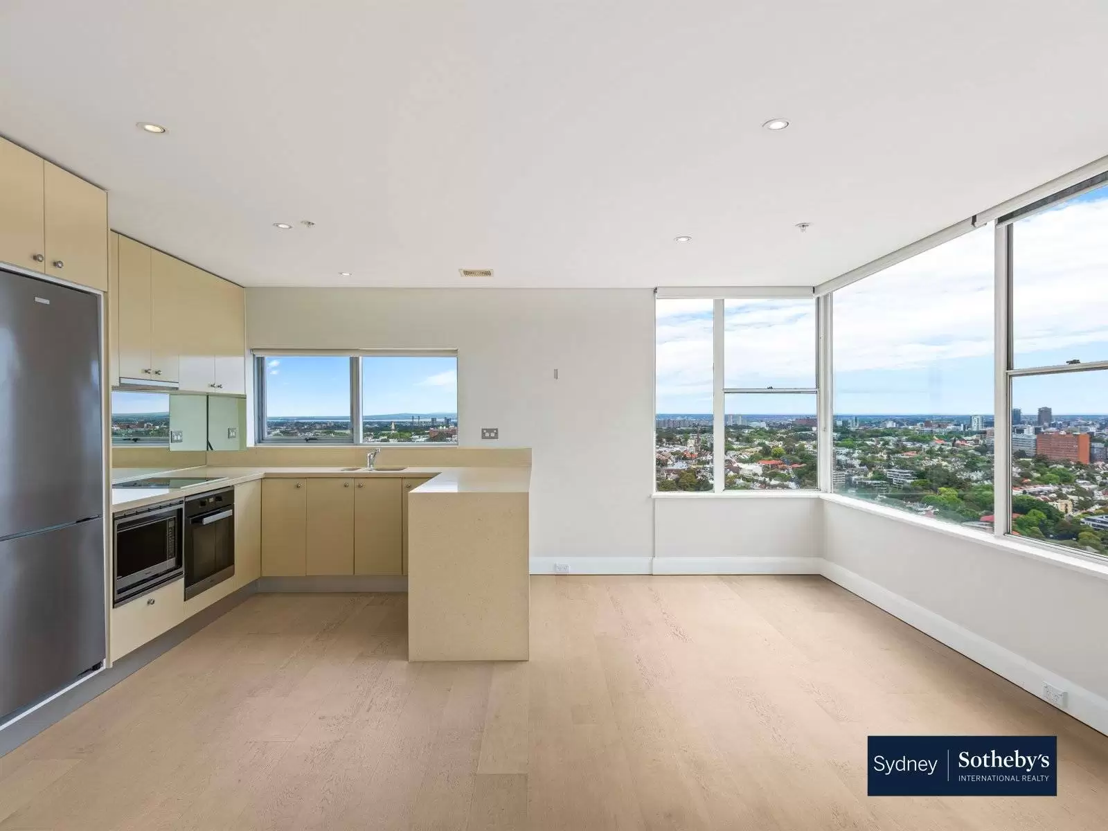 26a/3 Darling Point Road, Darling Point Leased by Sydney Sotheby's International Realty - image 4
