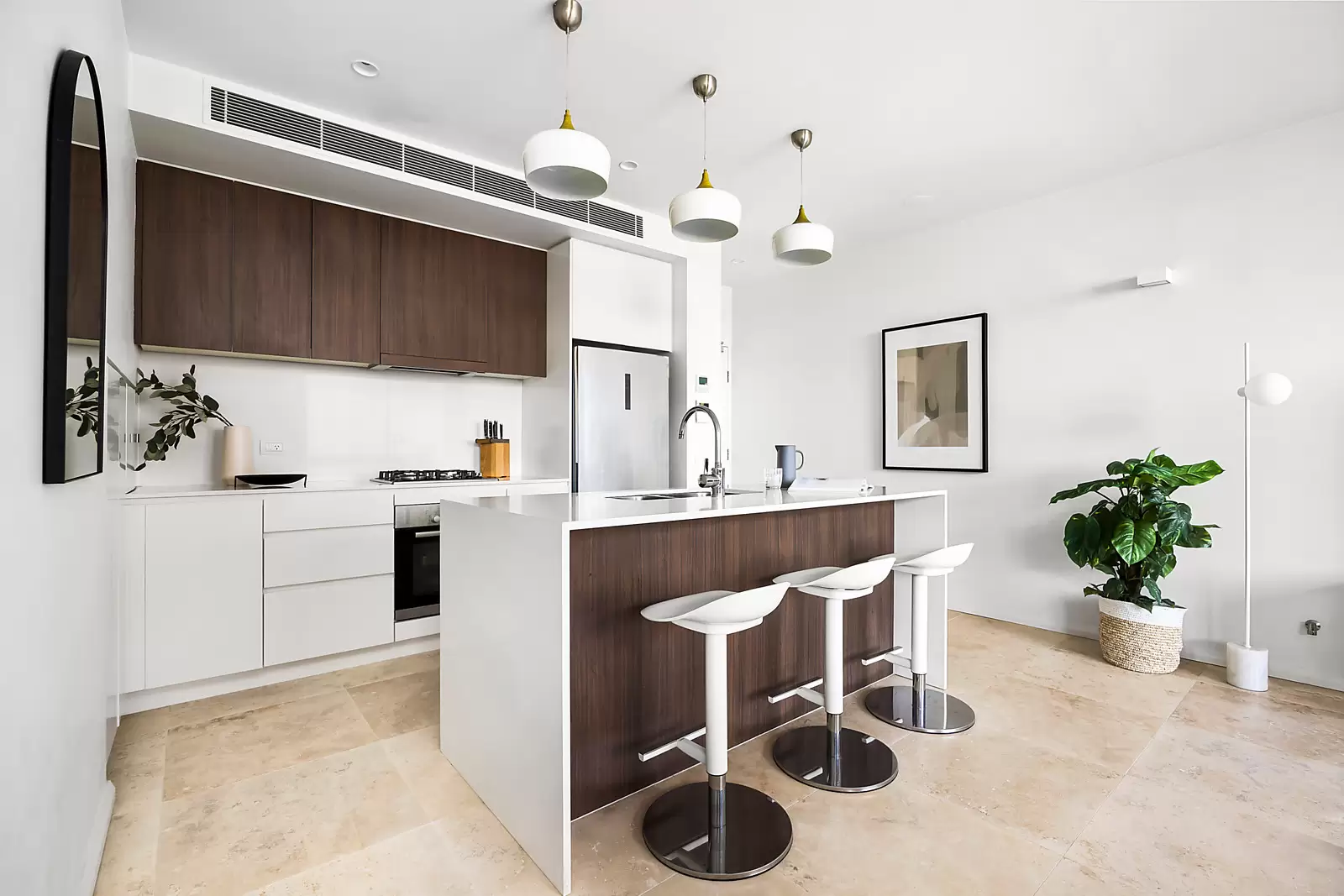 304/2-6 Goodwood Street, Kensington Sold by Sydney Sotheby's International Realty - image 5