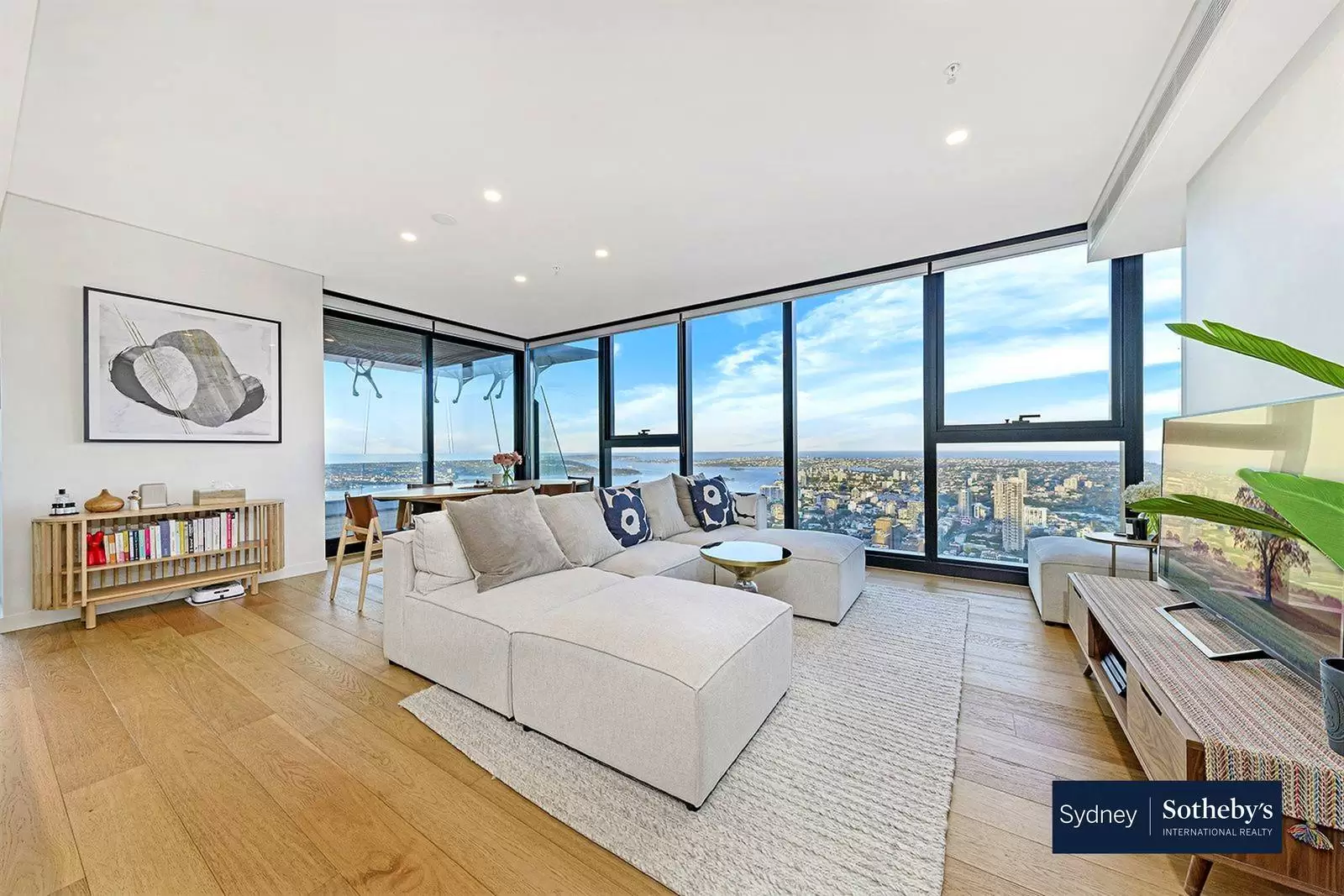 7802/115 Bathurst Street, Sydney Leased by Sydney Sotheby's International Realty - image 2