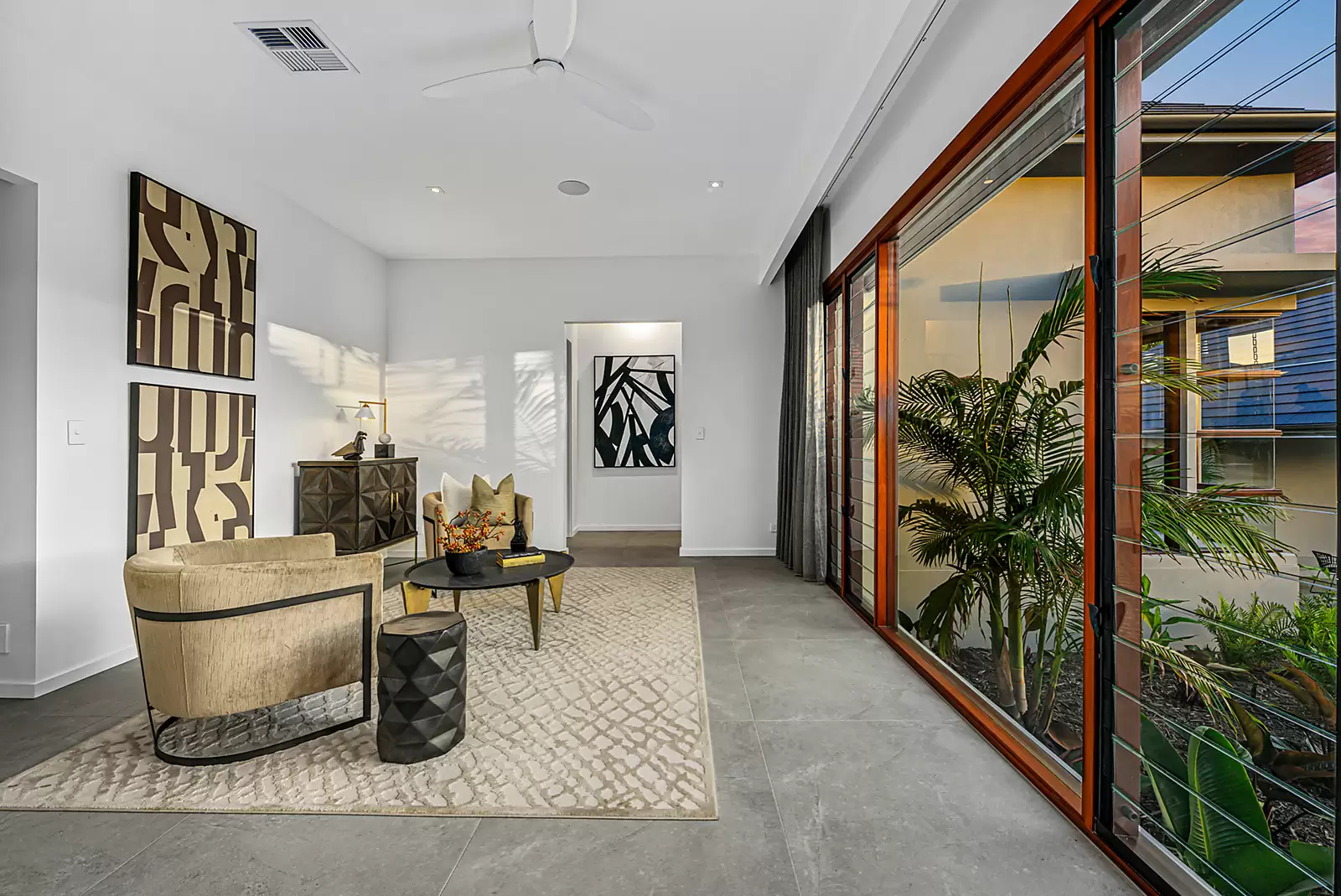 48 Huntington Drive, Maudsland Sold by Sydney Sotheby's International Realty - image 9
