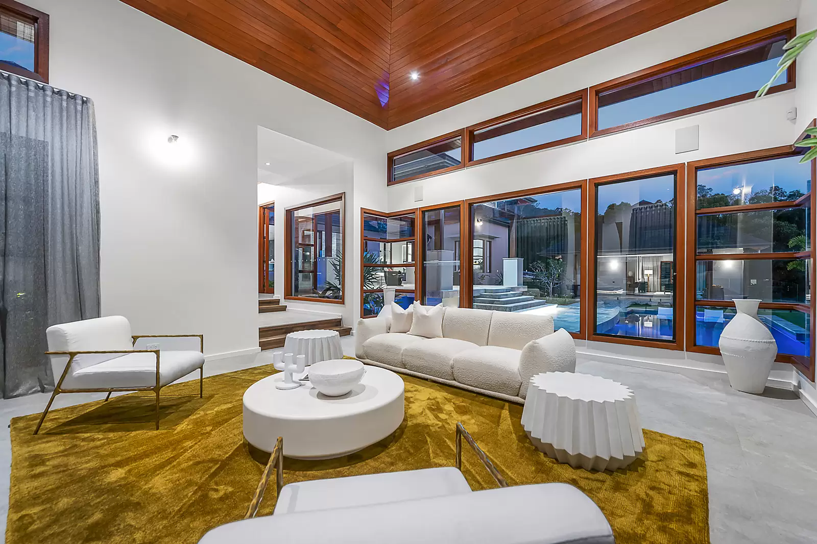 48 Huntington Drive, Maudsland Sold by Sydney Sotheby's International Realty - image 4