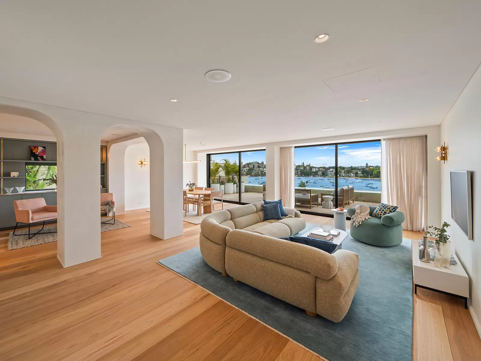 1/33 Sutherland Crescent, Darling Point Sold by Sydney Sotheby's International Realty - image 3