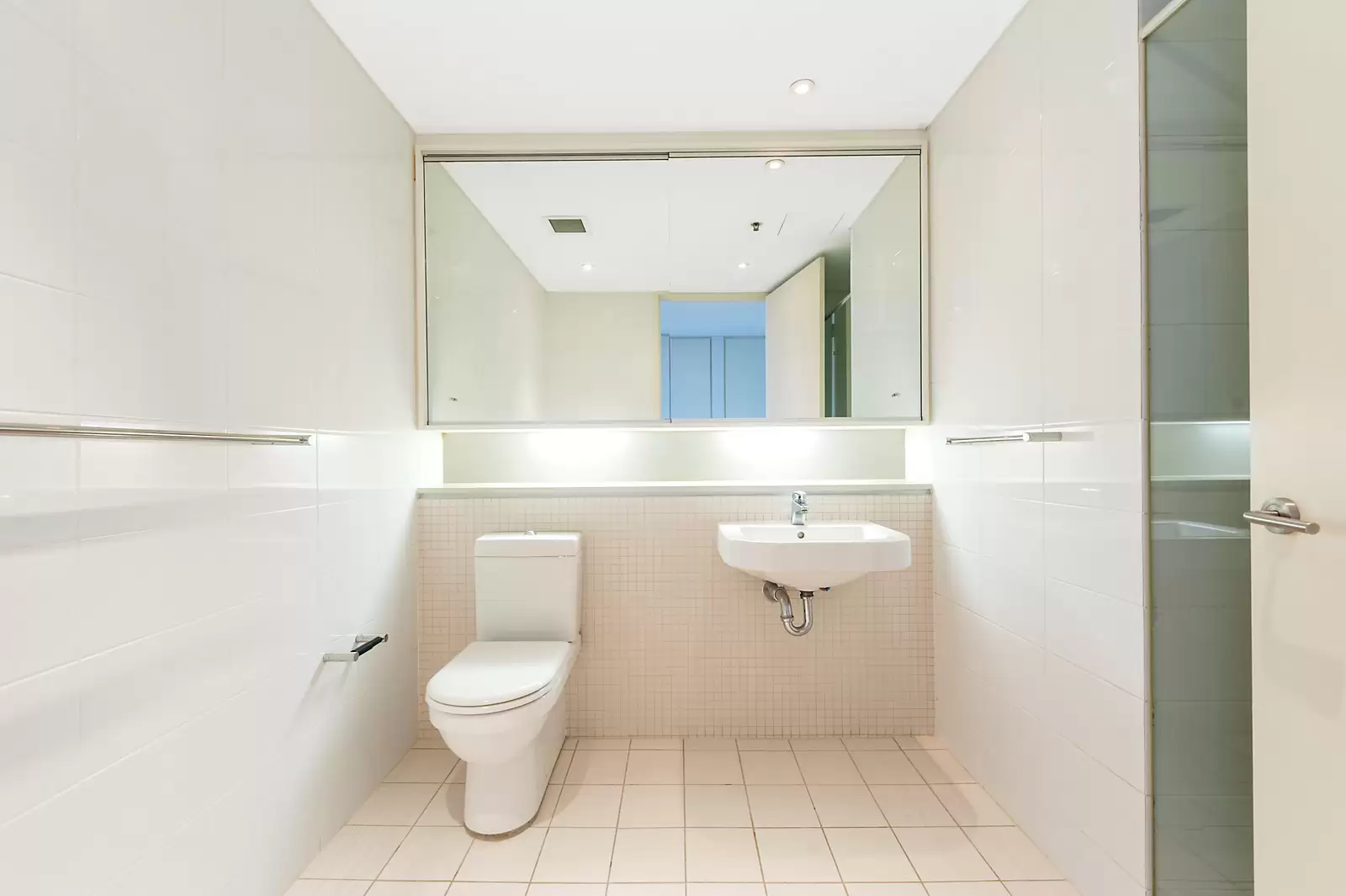 302/38 Hickson Road, Sydney Sold by Sydney Sotheby's International Realty - image 5