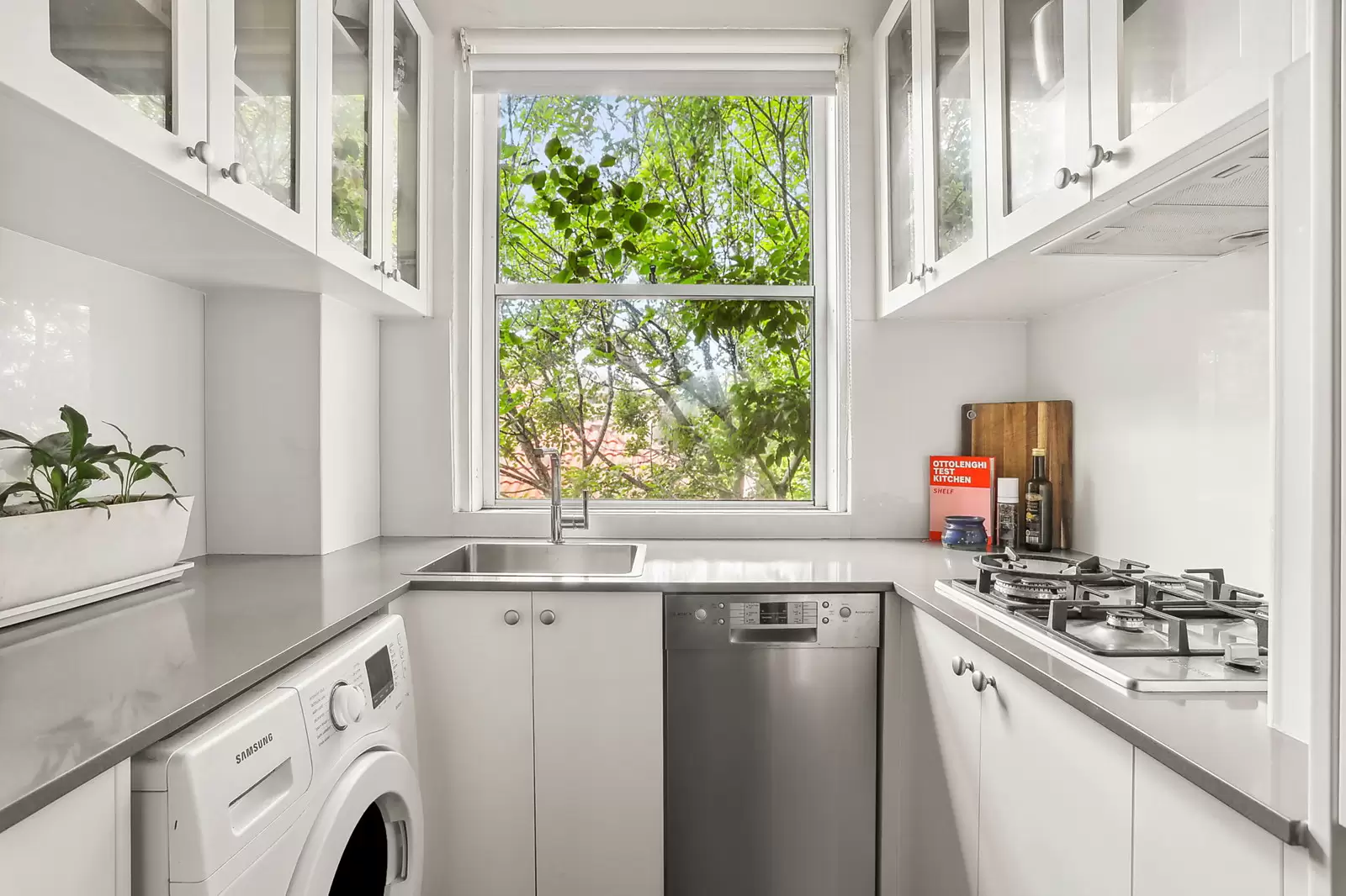 12/493 Old South Head Road, Rose Bay Sold by Sydney Sotheby's International Realty - image 4