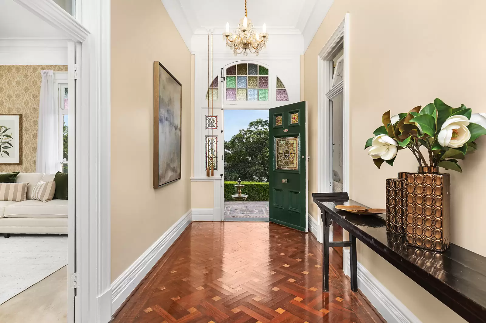 1 Wybalena Road, Hunters Hill Sold by Sydney Sotheby's International Realty - image 12