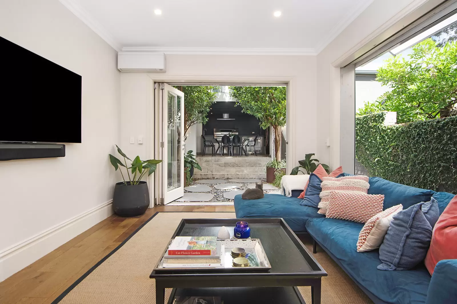 74 Bellevue Street, Glebe Sold by Sydney Sotheby's International Realty - image 1