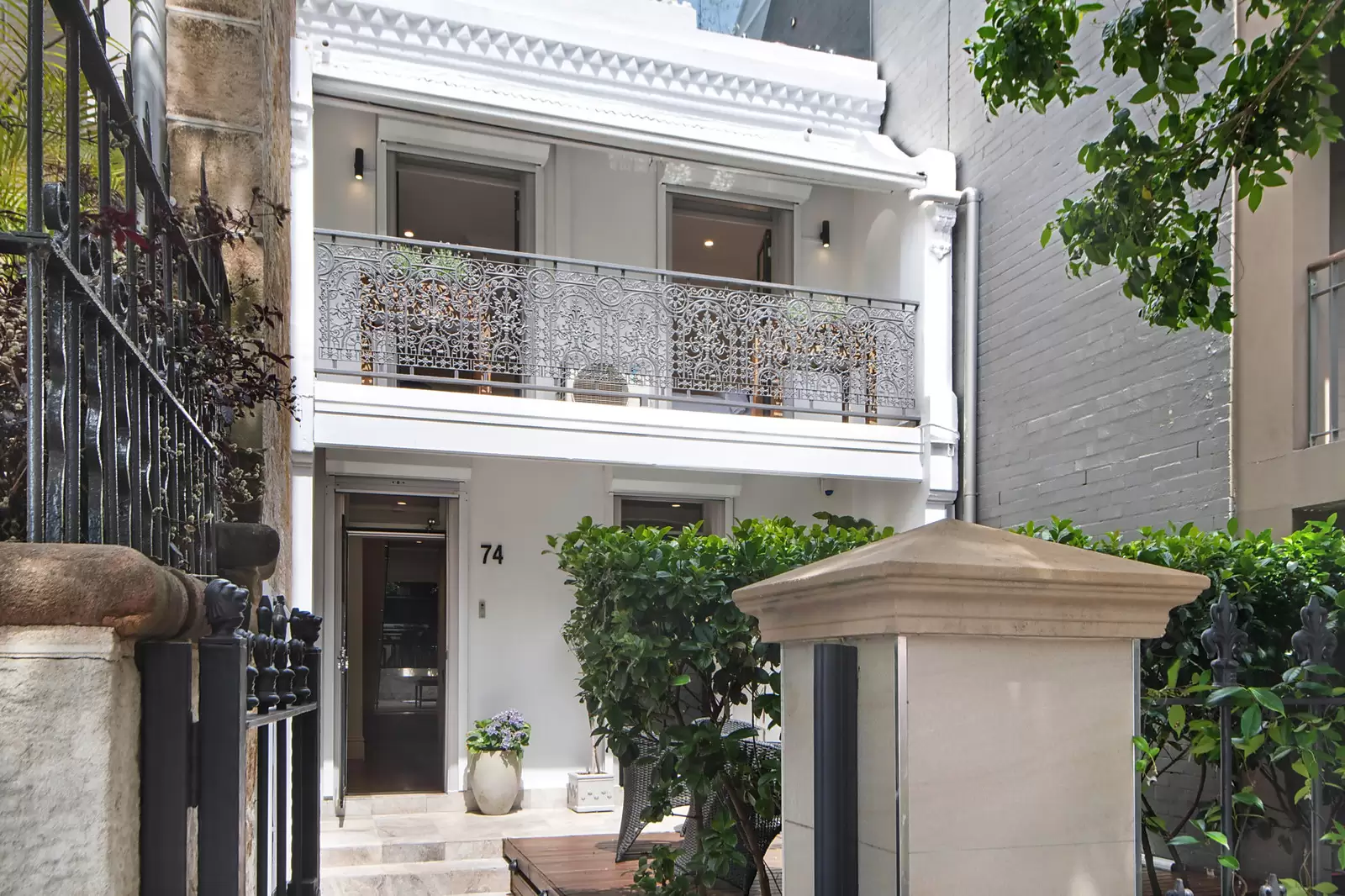 74 Bellevue Street, Glebe Sold by Sydney Sotheby's International Realty - image 2