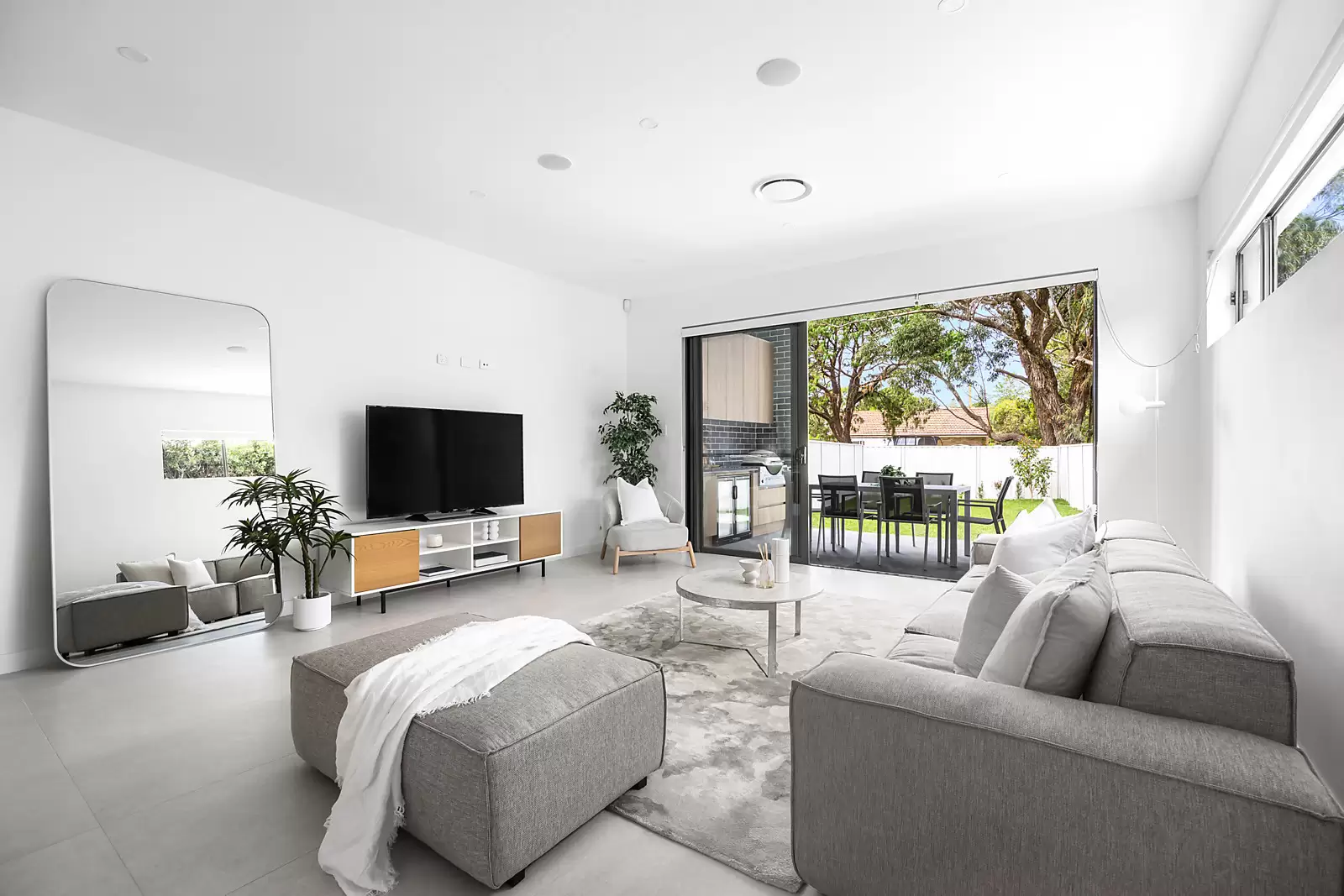 97A Jersey Road, Matraville Sold by Sydney Sotheby's International Realty - image 2