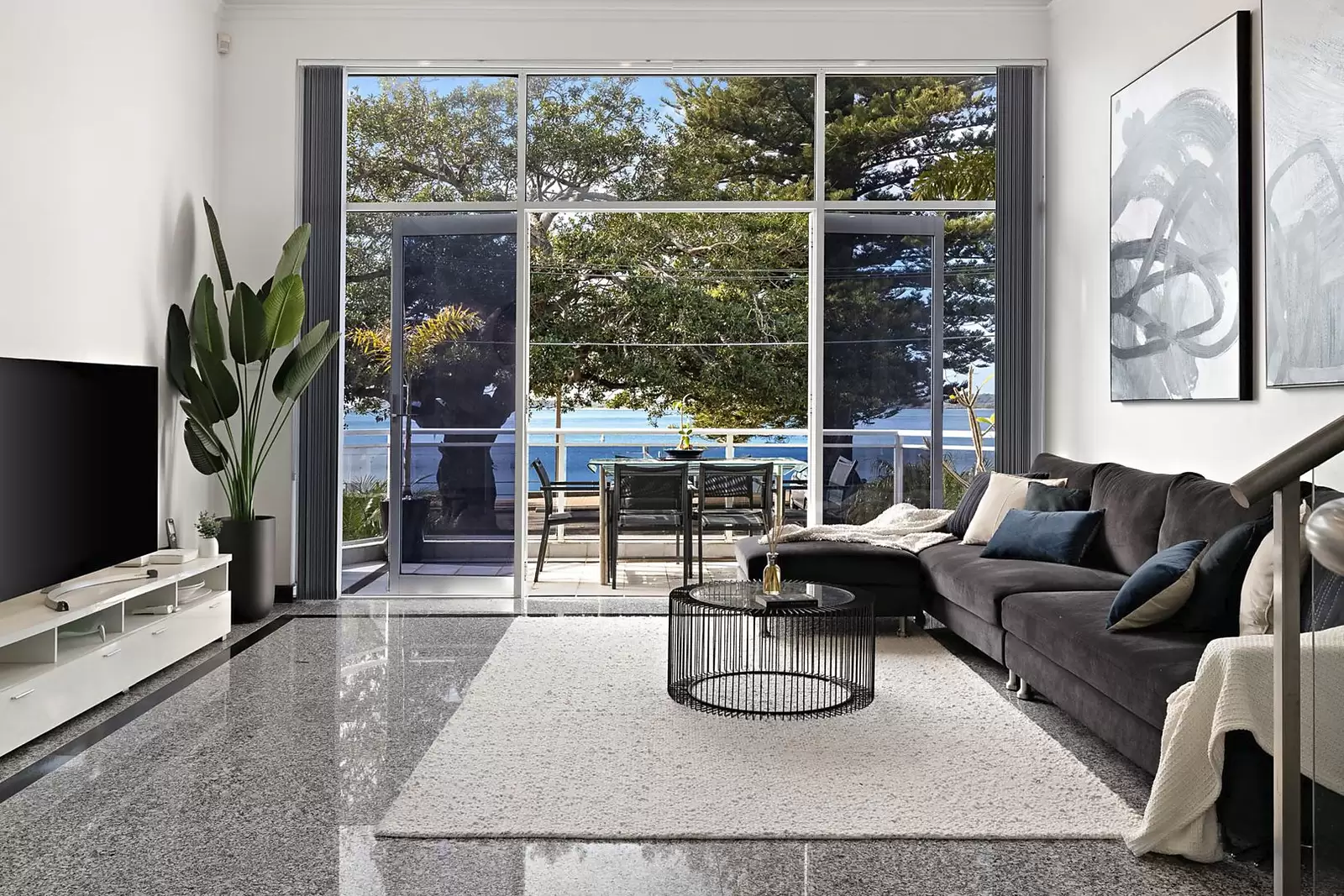 6 Vanston Parade, Sandringham Sold by Sydney Sotheby's International Realty - image 3