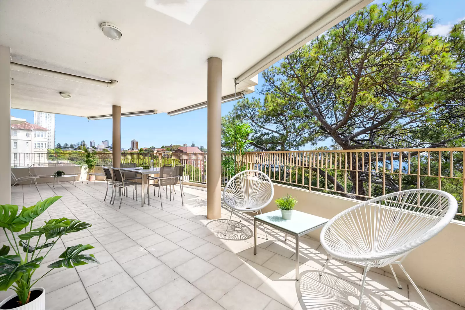 14/335 New South Head Road, Double Bay Sold by Sydney Sotheby's International Realty - image 2
