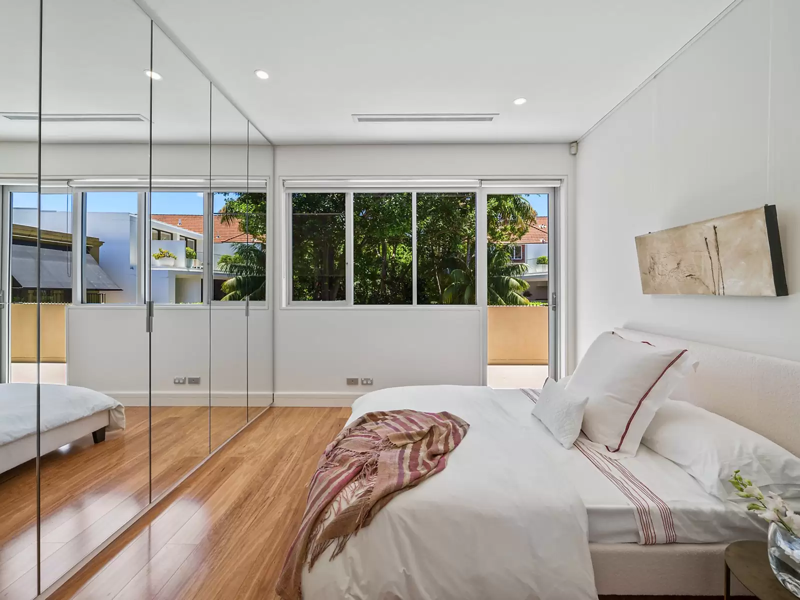 16 Pearce Street, Double Bay Sold by Sydney Sotheby's International Realty - image 22