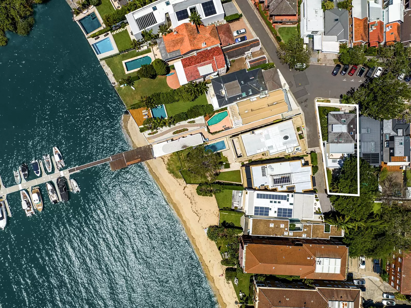 16 Pearce Street, Double Bay Sold by Sydney Sotheby's International Realty - image 1