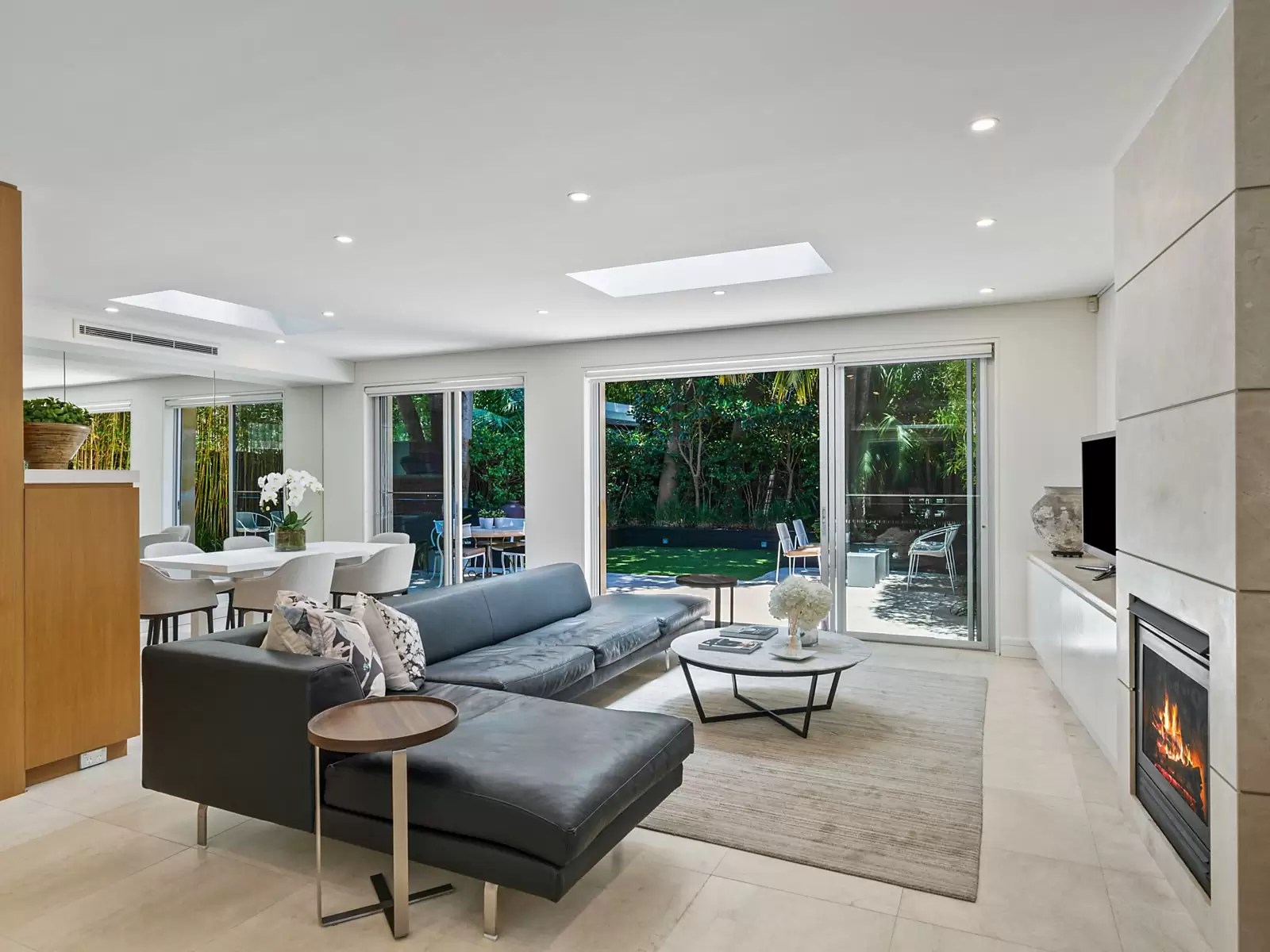 16 Pearce Street, Double Bay Sold by Sydney Sotheby's International Realty - image 5
