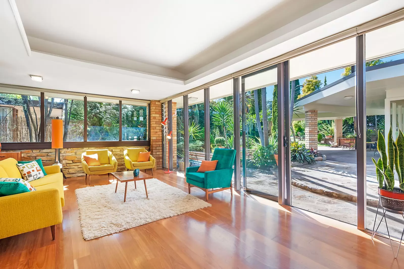 5 Balmoral Place, Carlingford Sold by Sydney Sotheby's International Realty - image 6