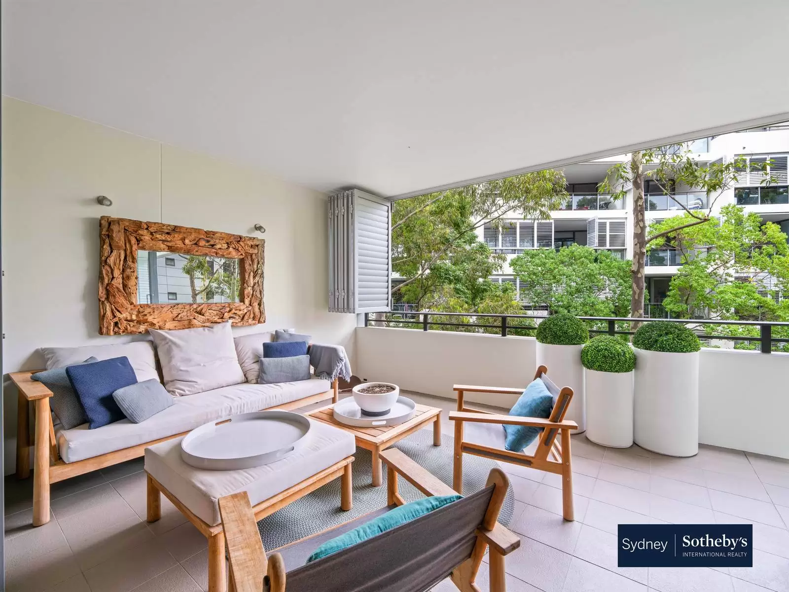 3312/12 Neild Avenue, Rushcutters Bay Leased by Sydney Sotheby's International Realty - image 1