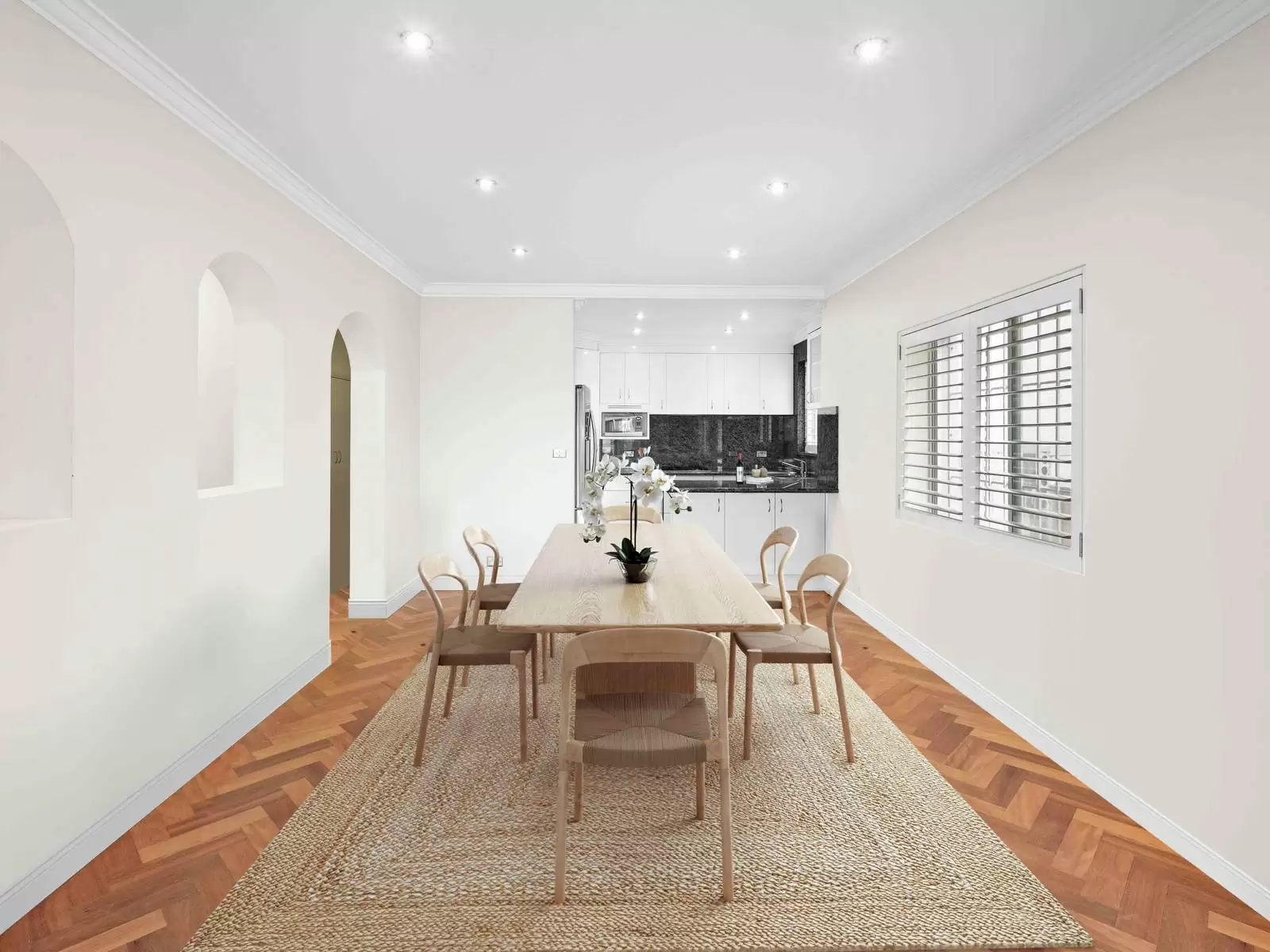 2/22 Etham Avenue, Darling Point Leased by Sydney Sotheby's International Realty - image 2