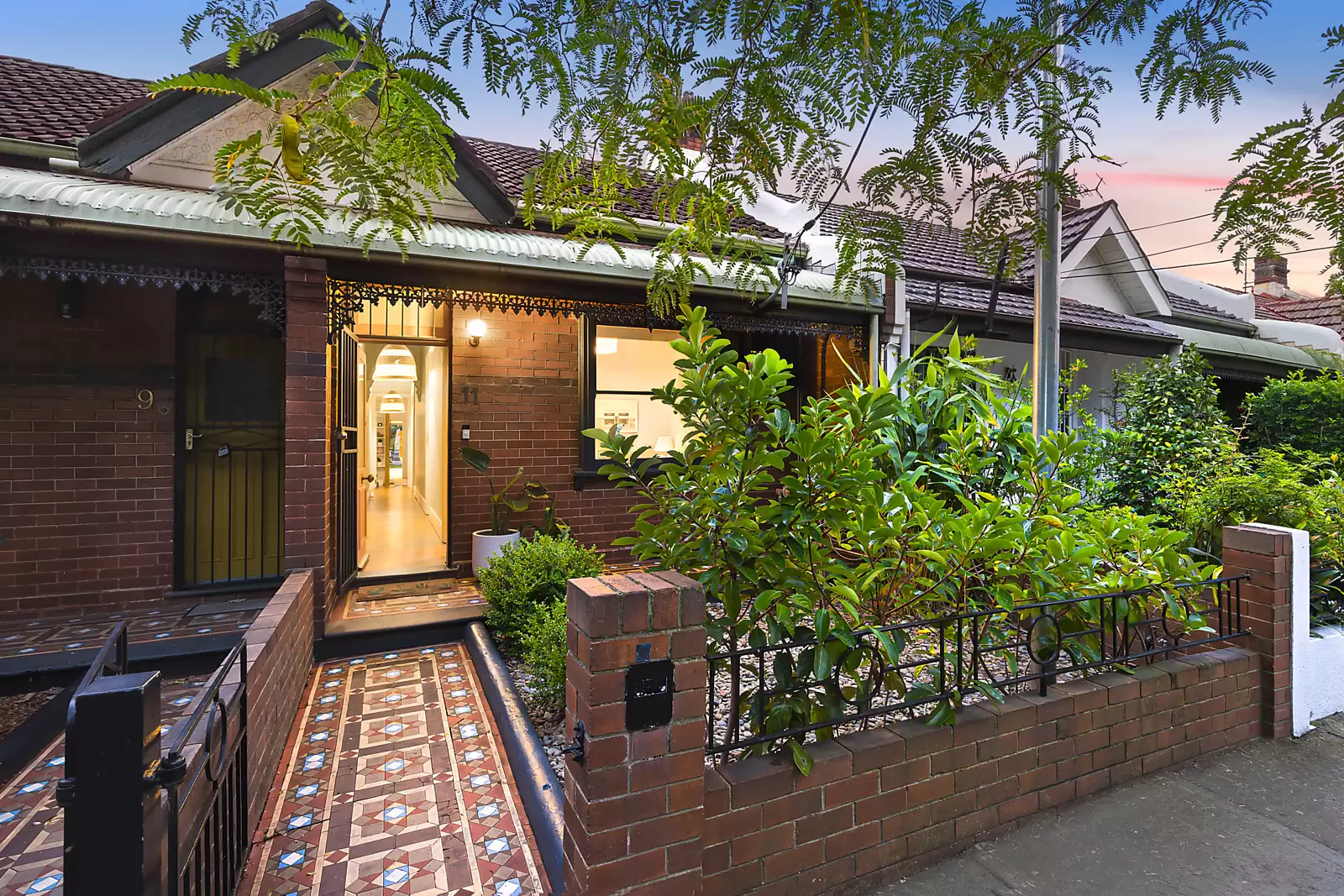 11 Darling Street, Kensington Sold by Sydney Sotheby's International Realty - image 1