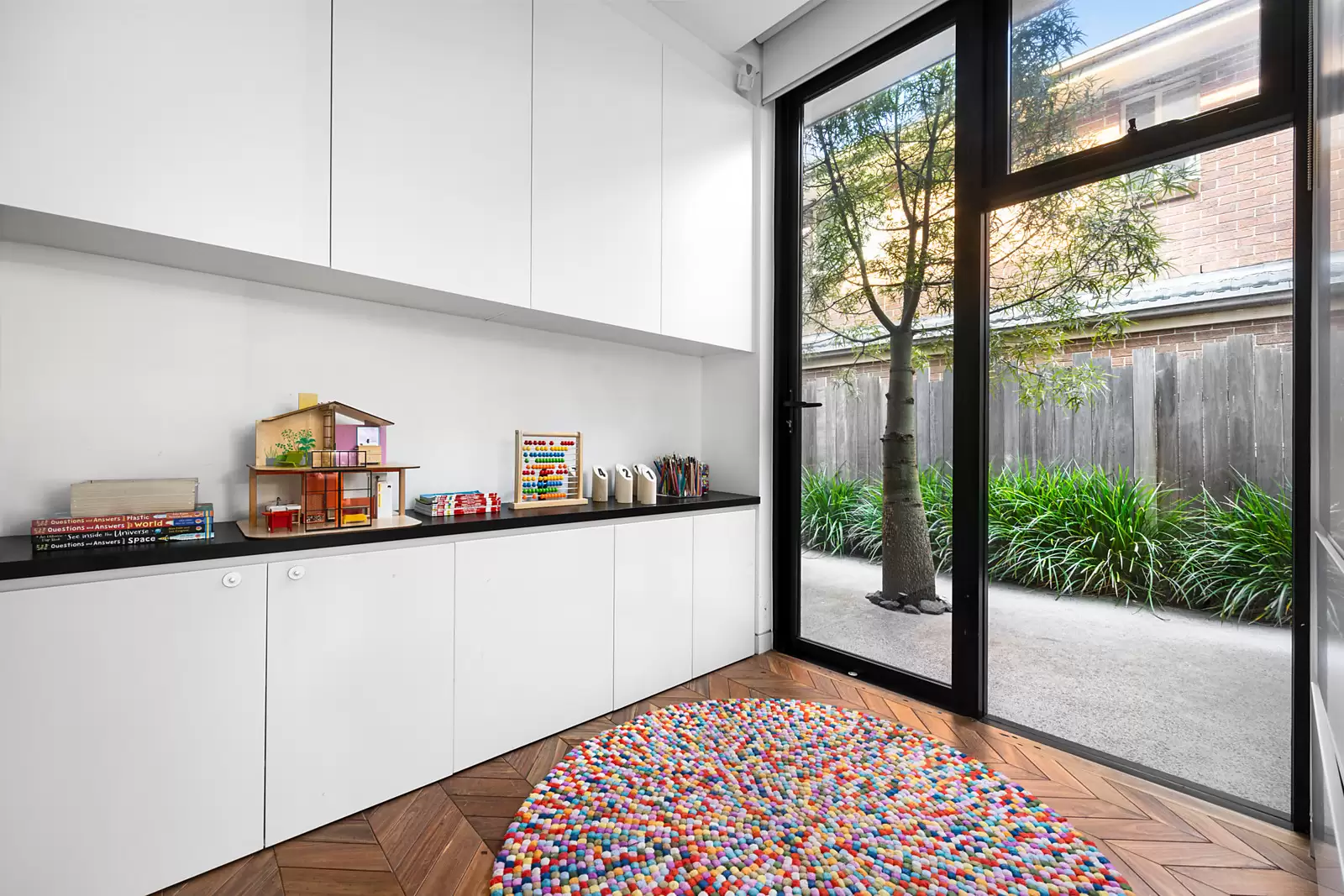 16 Douglas Street, Clovelly Sold by Sydney Sotheby's International Realty - image 9