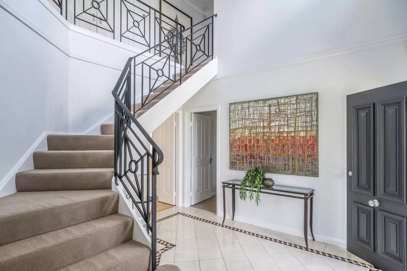 79 Livingstone Avenue, Pymble Sold by Sydney Sotheby's International Realty - image 2