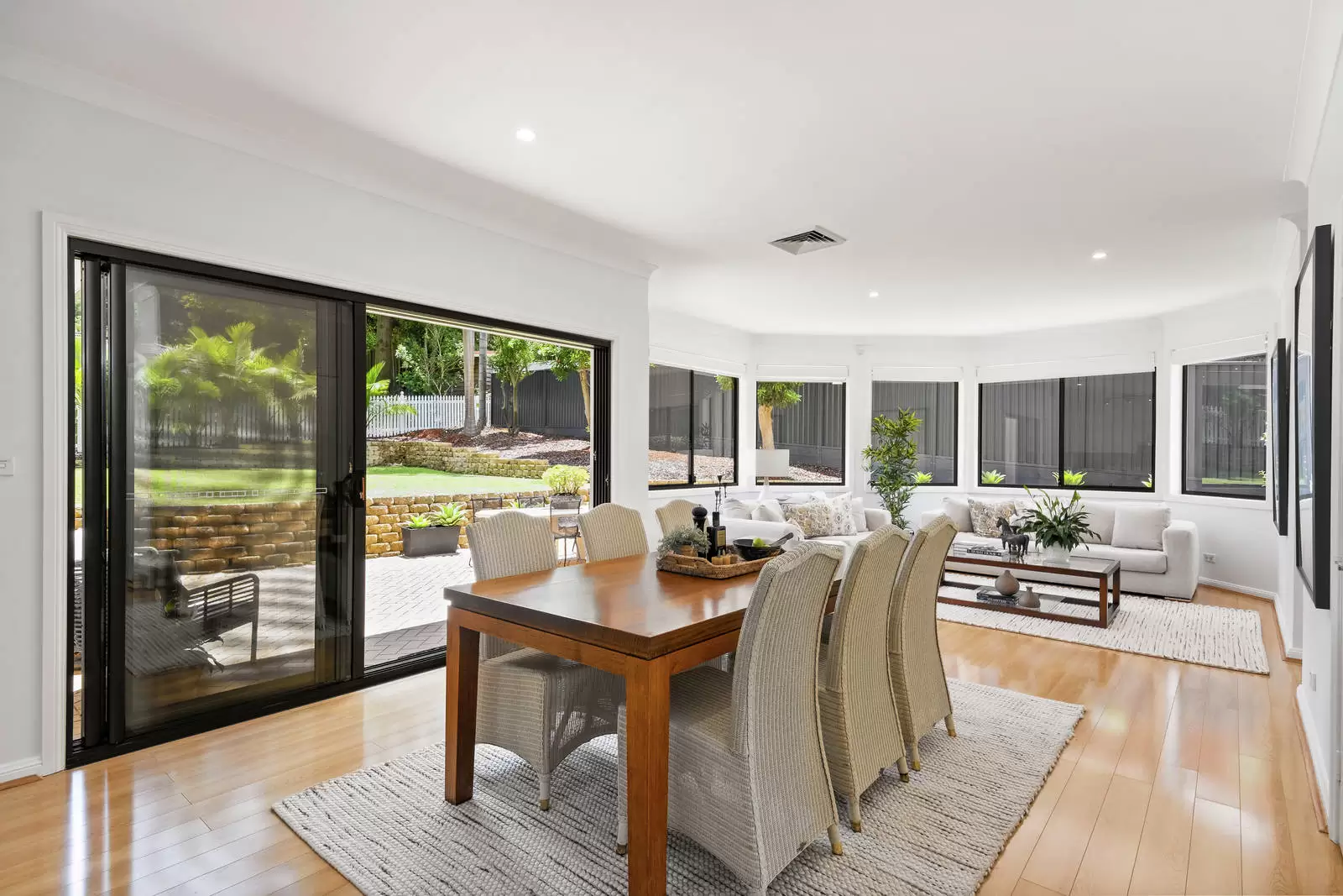 79 Livingstone Avenue, Pymble Sold by Sydney Sotheby's International Realty - image 8