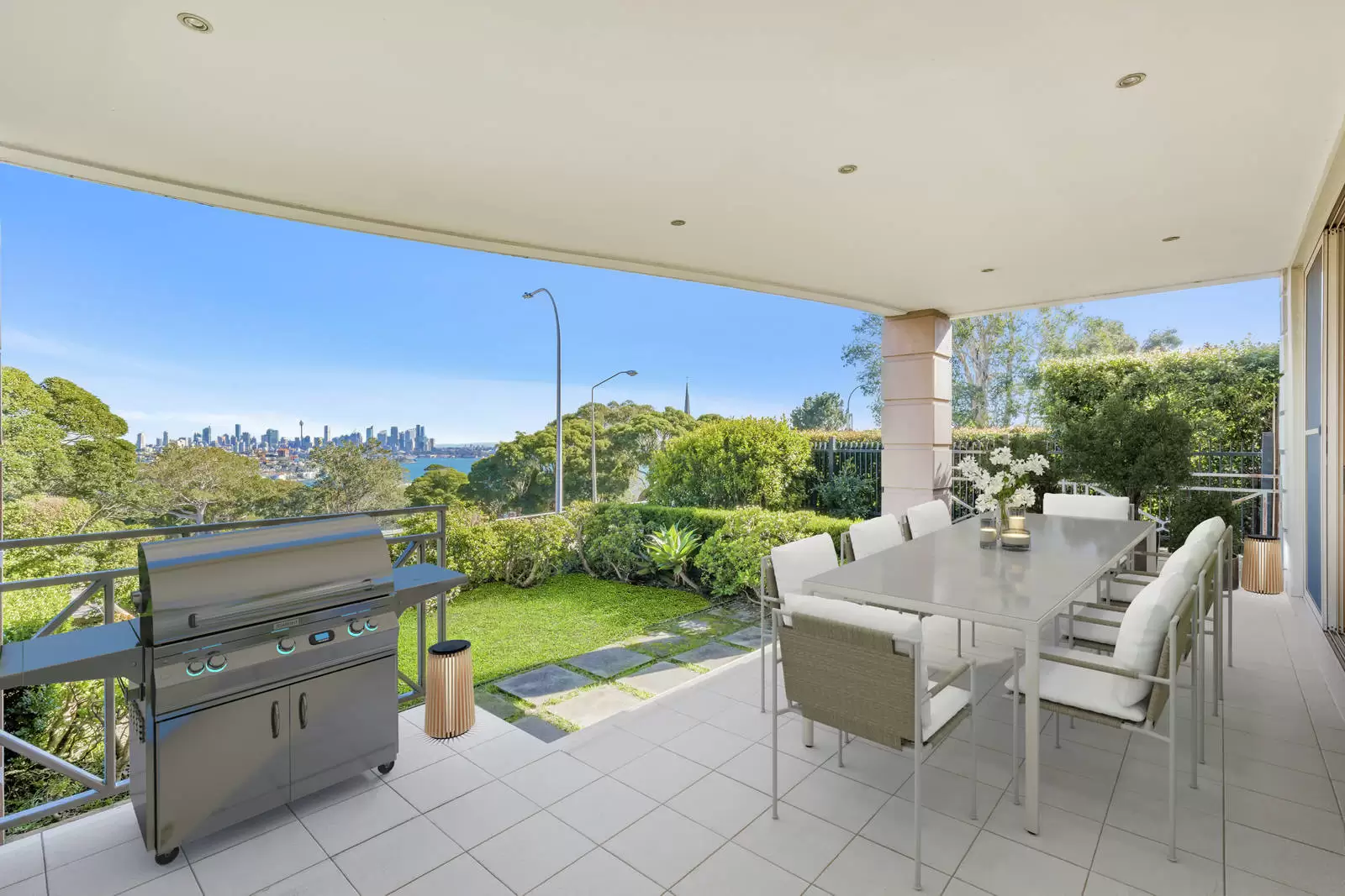 27 New South Head Road, Vaucluse Leased by Sydney Sotheby's International Realty - image 3