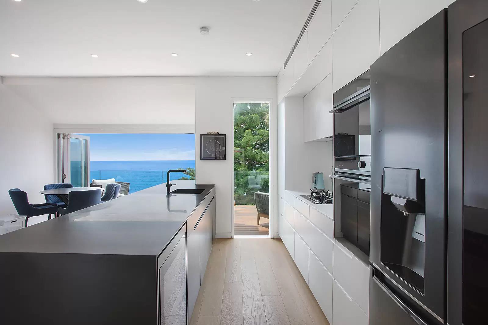 39 Denning Street, South Coogee Sold by Sydney Sotheby's International Realty - image 5