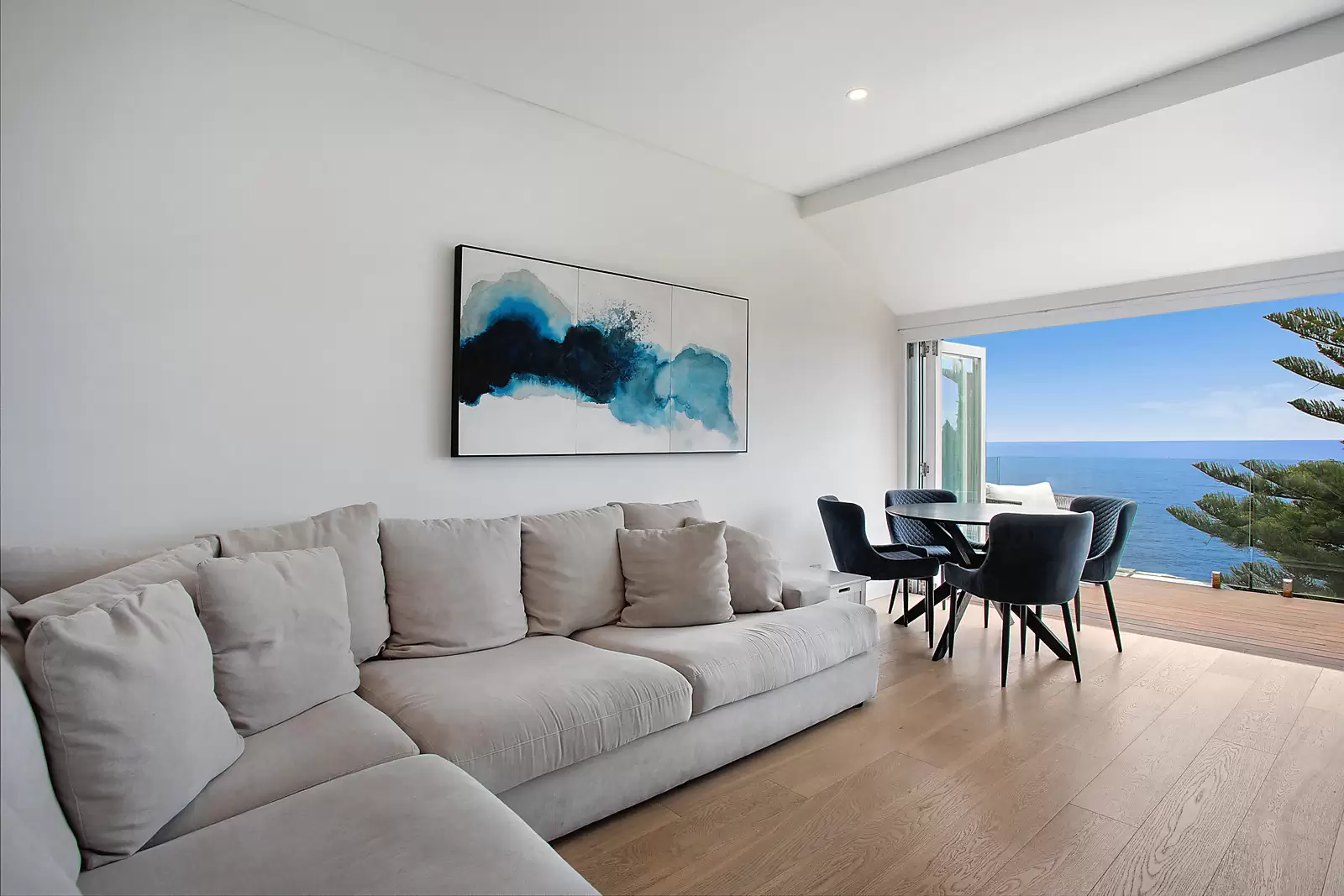 39 Denning Street, South Coogee Sold by Sydney Sotheby's International Realty - image 3