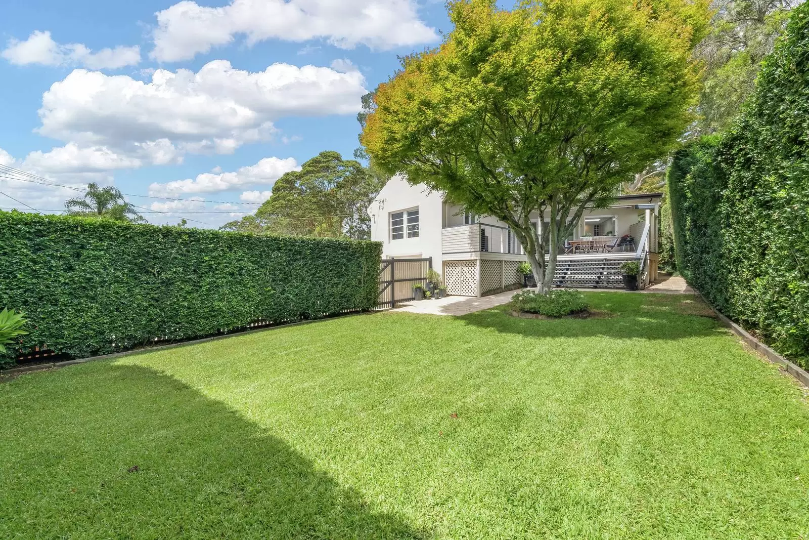 135 Highfield Road, Lindfield Sold by Sydney Sotheby's International Realty - image 2