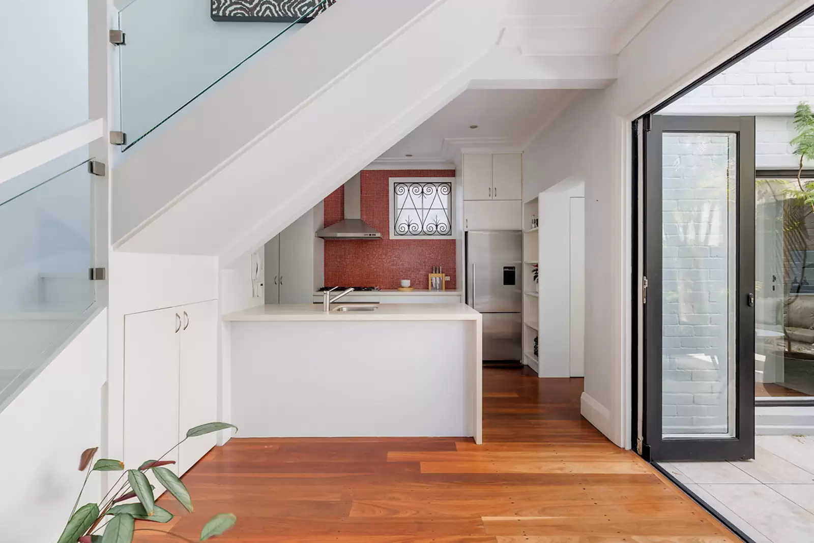 47 Oatley Road, Paddington Sold by Sydney Sotheby's International Realty - image 4