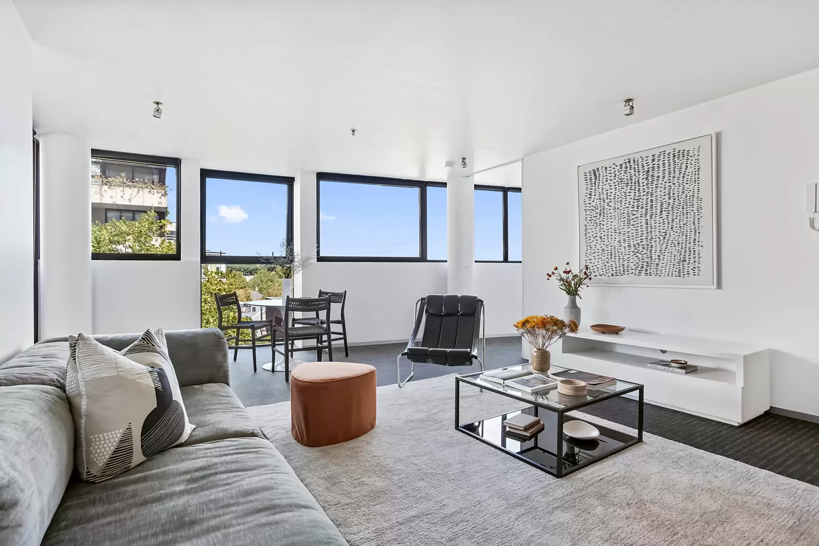 501/425-429 Bourke Street, Surry Hills Sold by Sydney Sotheby's International Realty - image 1