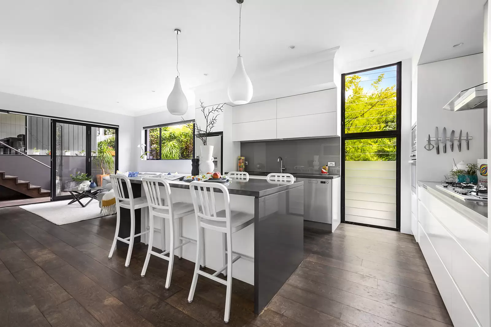 169 Carrington Road, Coogee Sold by Sydney Sotheby's International Realty - image 3