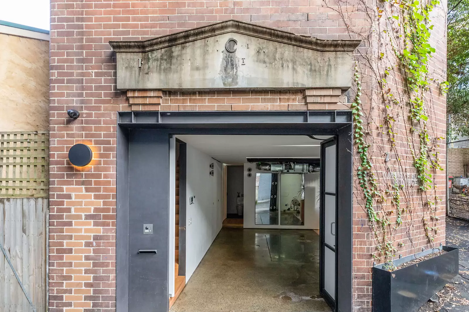 2 Printers Lane, Darlinghurst Sold by Sydney Sotheby's International Realty - image 16
