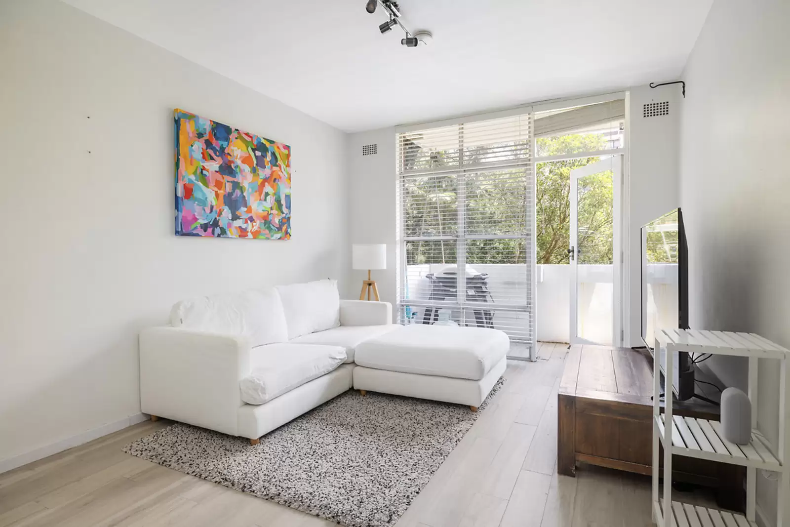 19/204 Jersey Road, Paddington Sold by Sydney Sotheby's International Realty - image 1