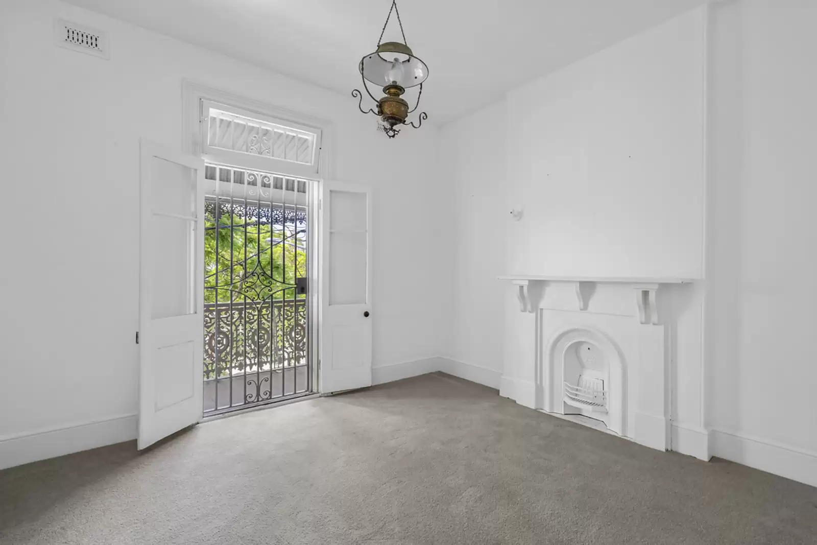 6 Norfolk Street, Paddington Sold by Sydney Sotheby's International Realty - image 9
