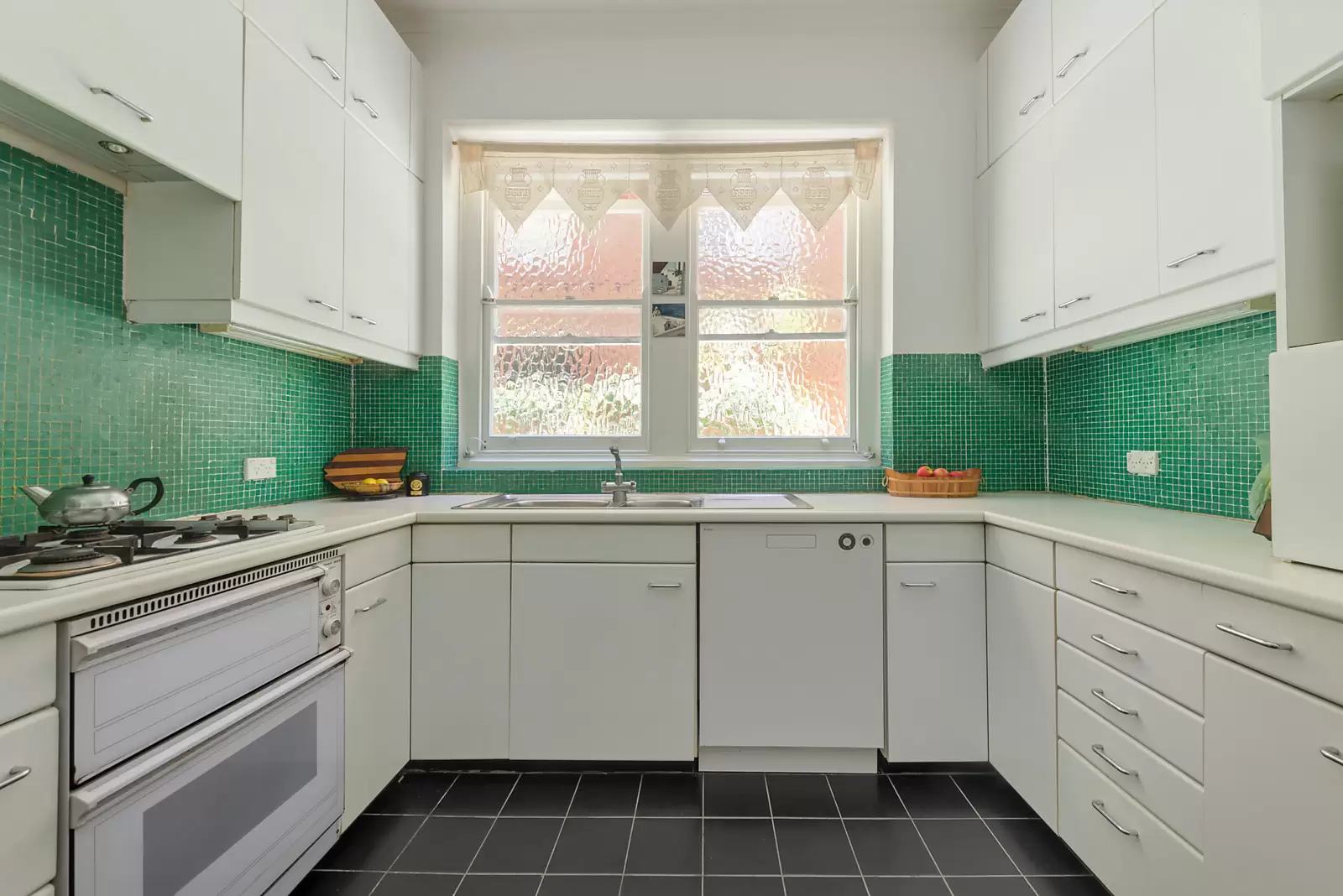 1/410 Edgecliff Road, Woollahra Sold by Sydney Sotheby's International Realty - image 6