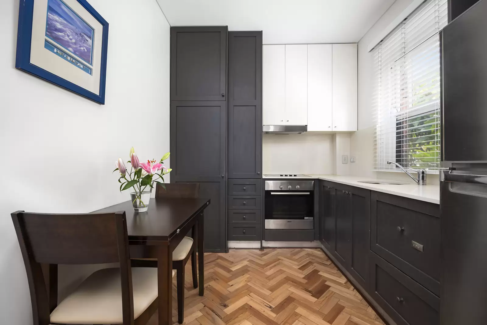 8/58 Dolphin Street, Coogee Sold by Sydney Sotheby's International Realty - image 2