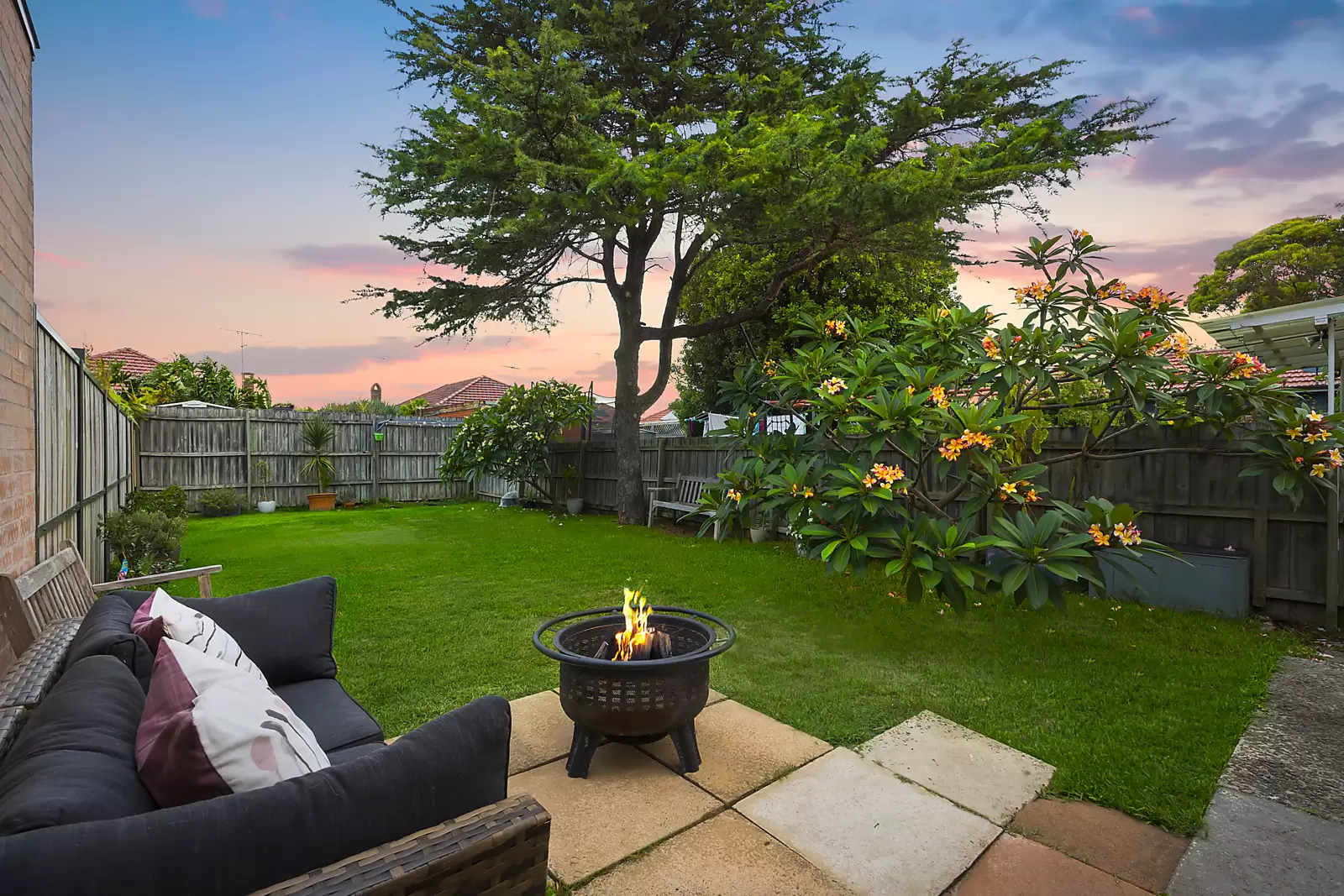 29 Loch Maree Street, Maroubra Sold by Sydney Sotheby's International Realty - image 3