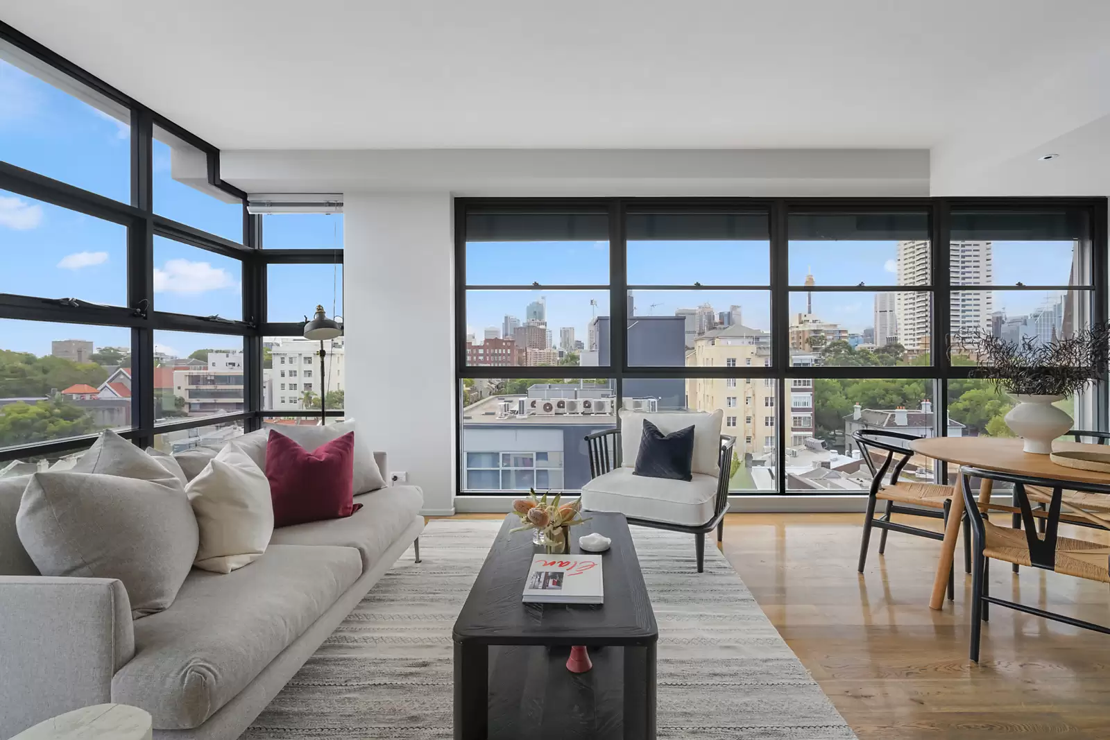 803/320 Liverpool Street, Darlinghurst Sold by Sydney Sotheby's International Realty - image 1