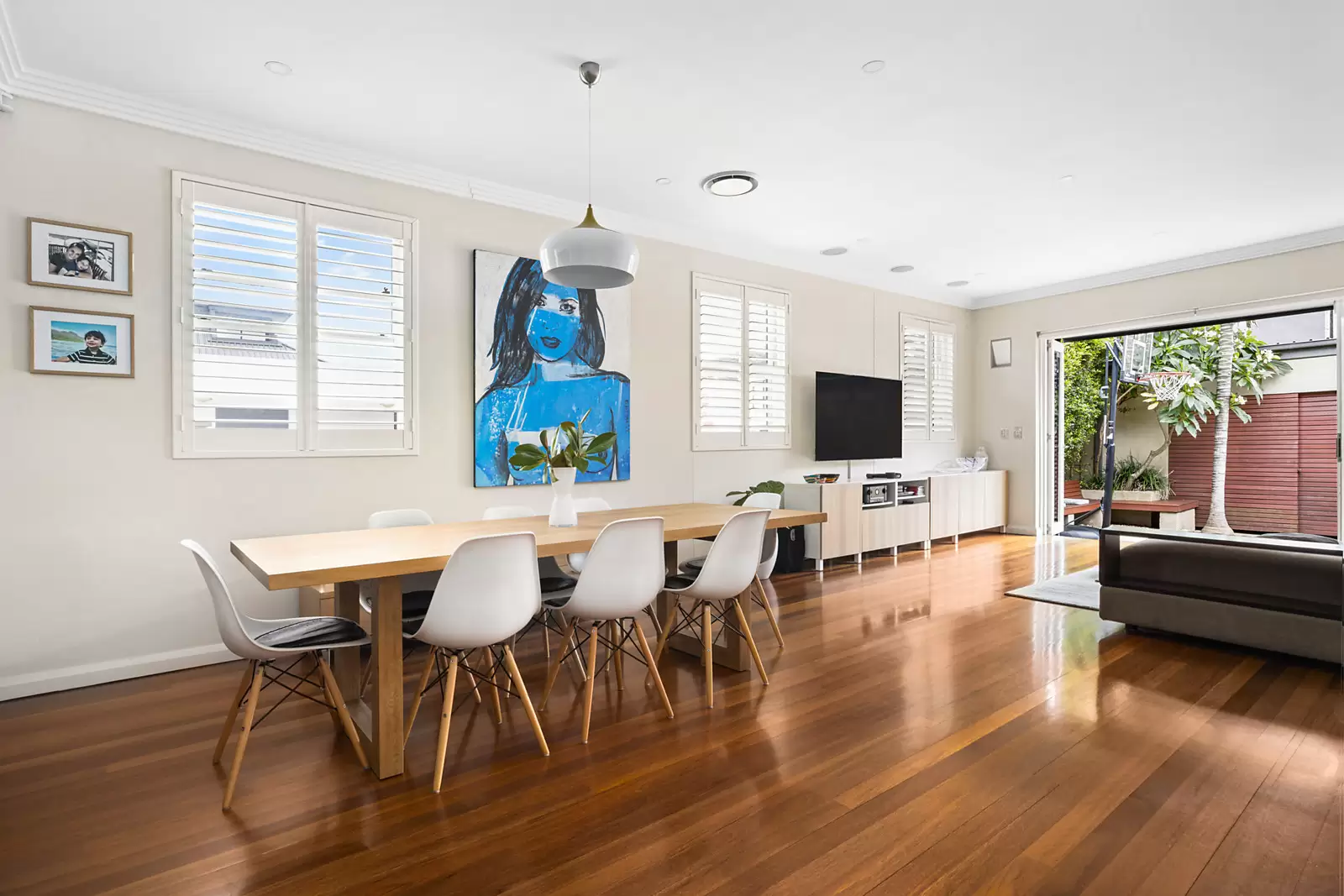1 Pine Street, Randwick Sold by Sydney Sotheby's International Realty - image 3