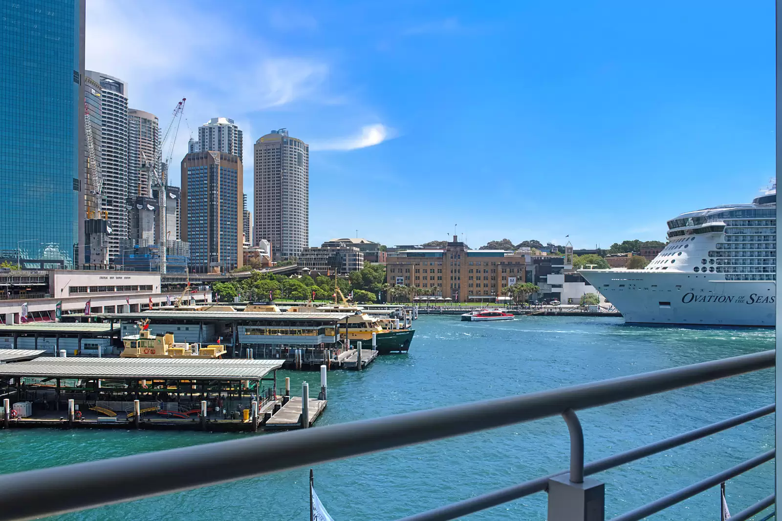 33/7-59 Macquarie Street, Sydney Sold by Sydney Sotheby's International Realty - image 2