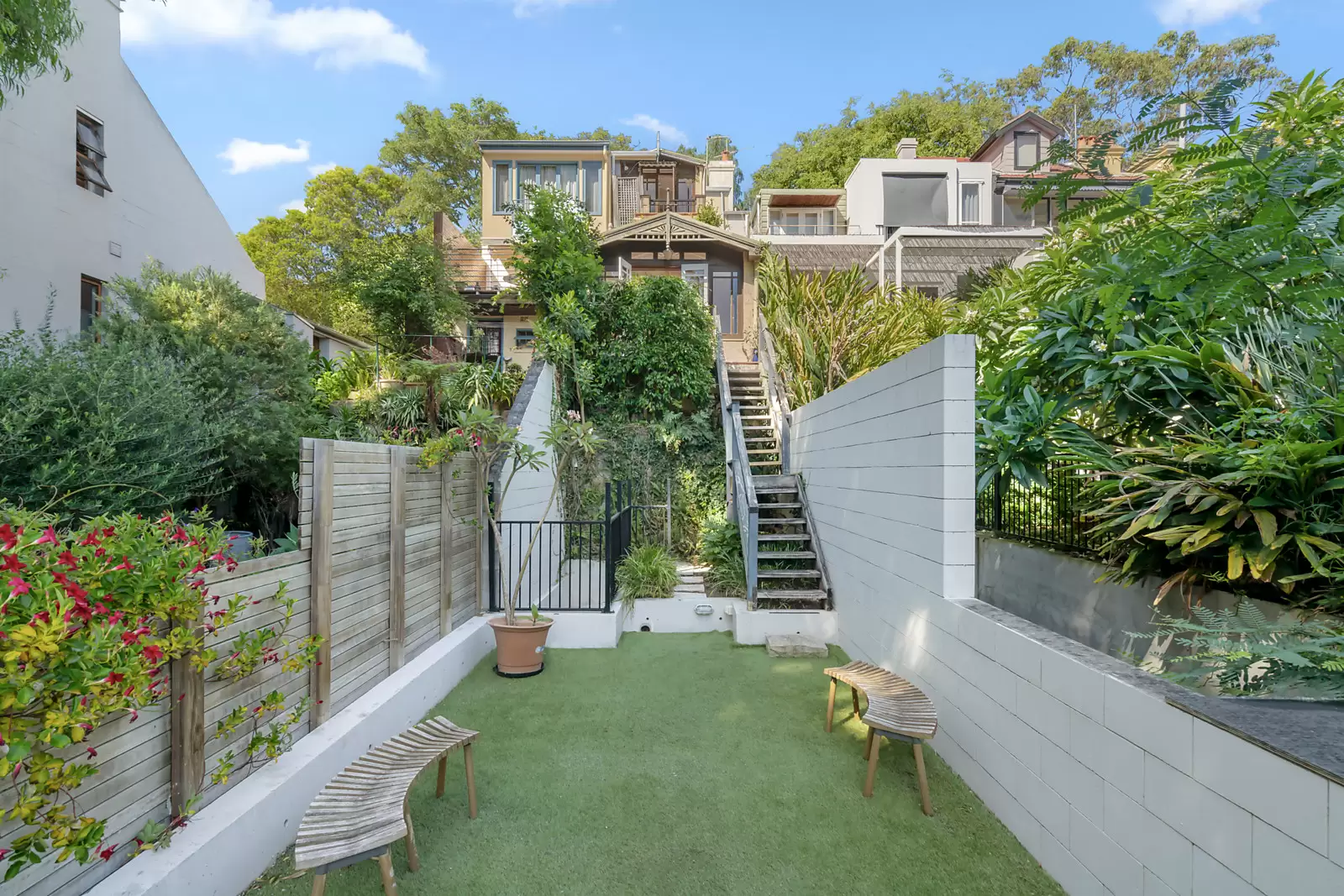 172 Sutherland Street, Paddington Sold by Sydney Sotheby's International Realty - image 1
