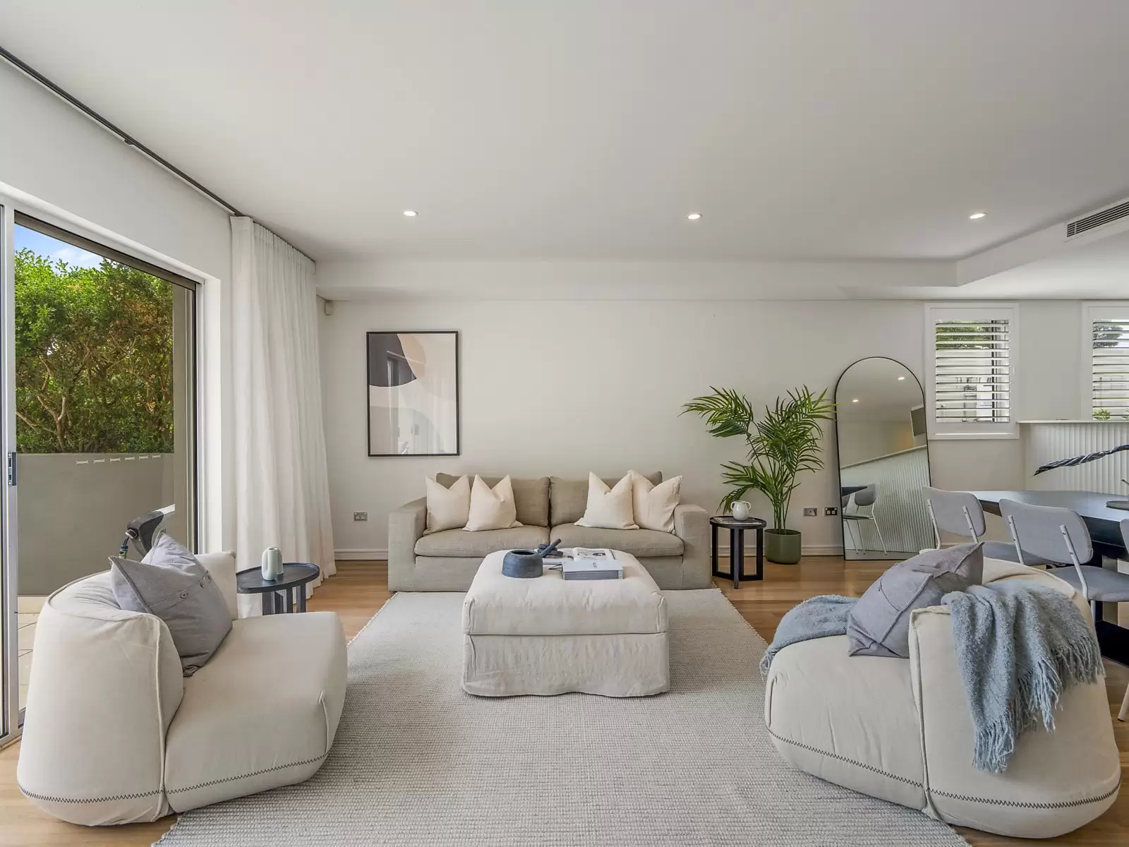7/30-32 Birriga Road, Bellevue Hill Sold by Sydney Sotheby's International Realty - image 3